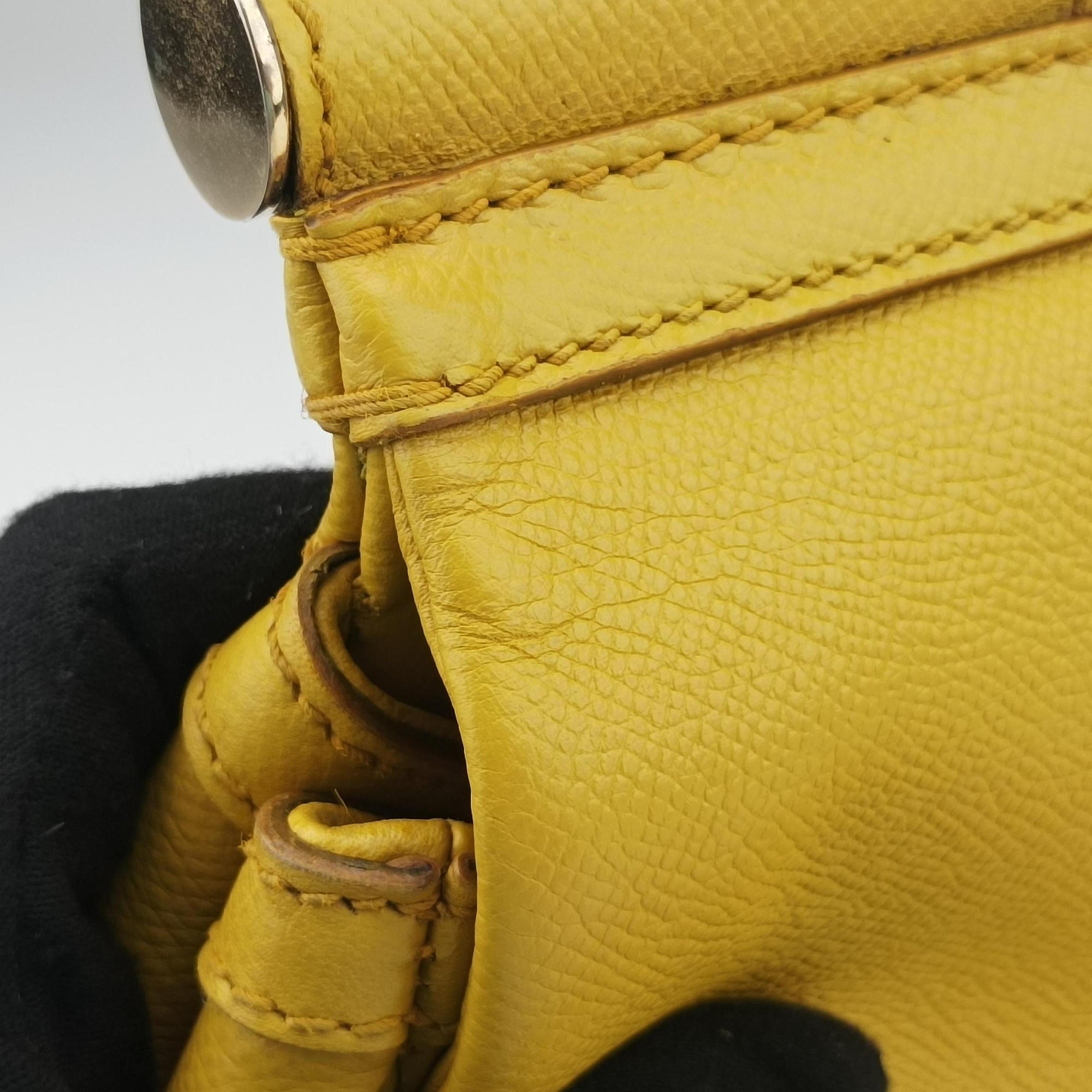Pre-owned Dolce & Gabbana Sicily Yellow Leather  shoulderbag | stylenewstar
