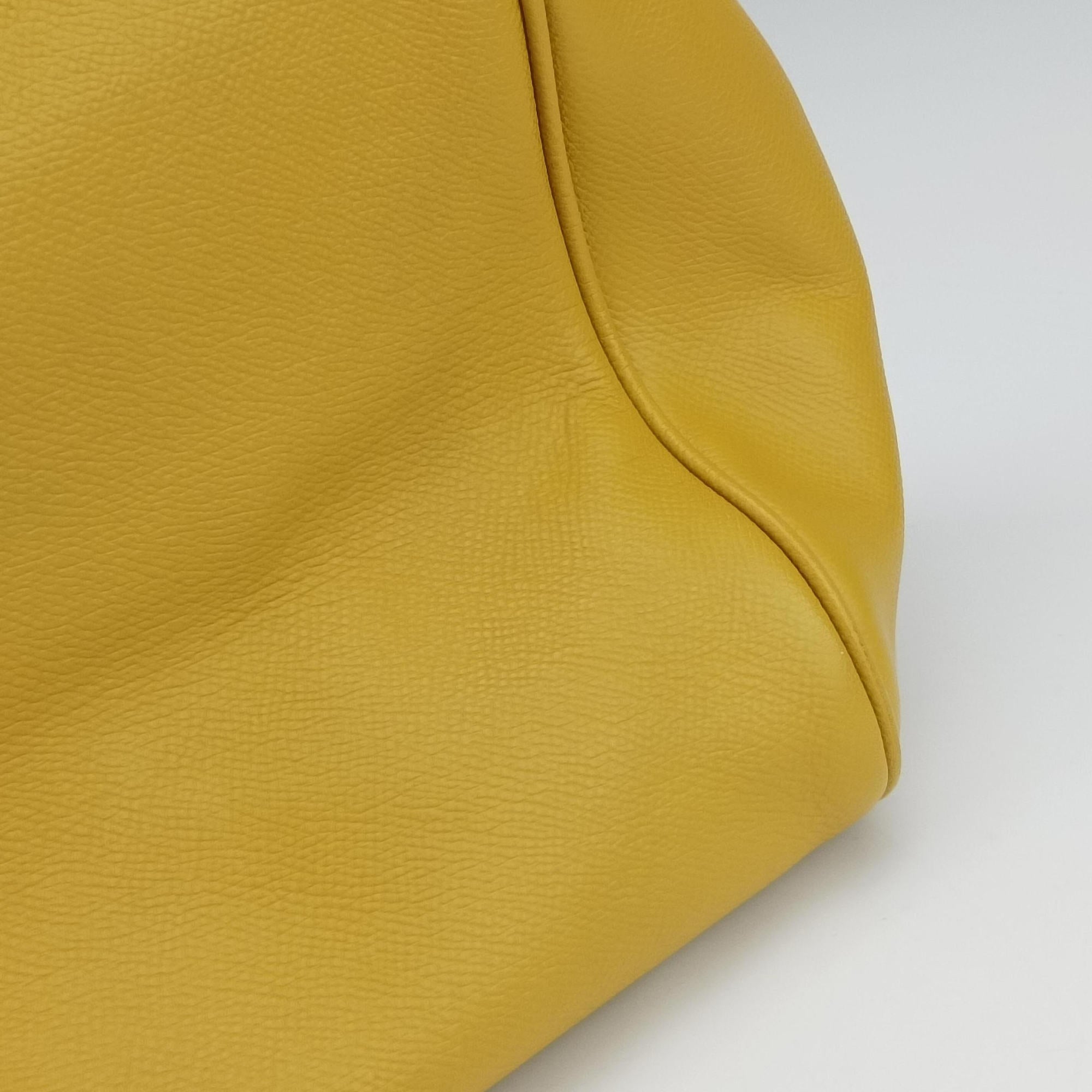 Pre-owned Dolce & Gabbana Sicily Yellow Leather  shoulderbag | stylenewstar