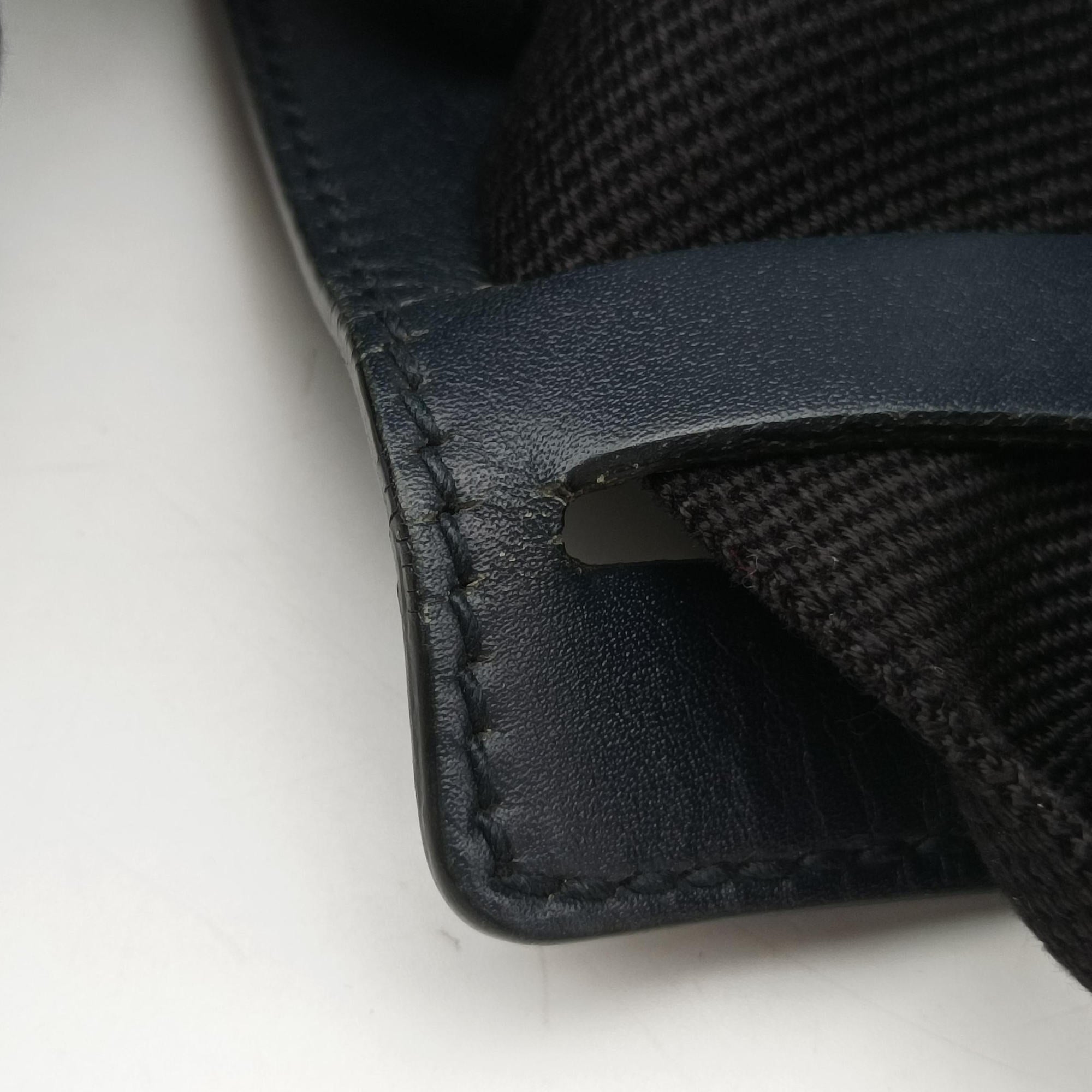 Pre-owned Gucci GG Plus GG Supreme Navy Leather 406368 shoulderbag | stylenewstar