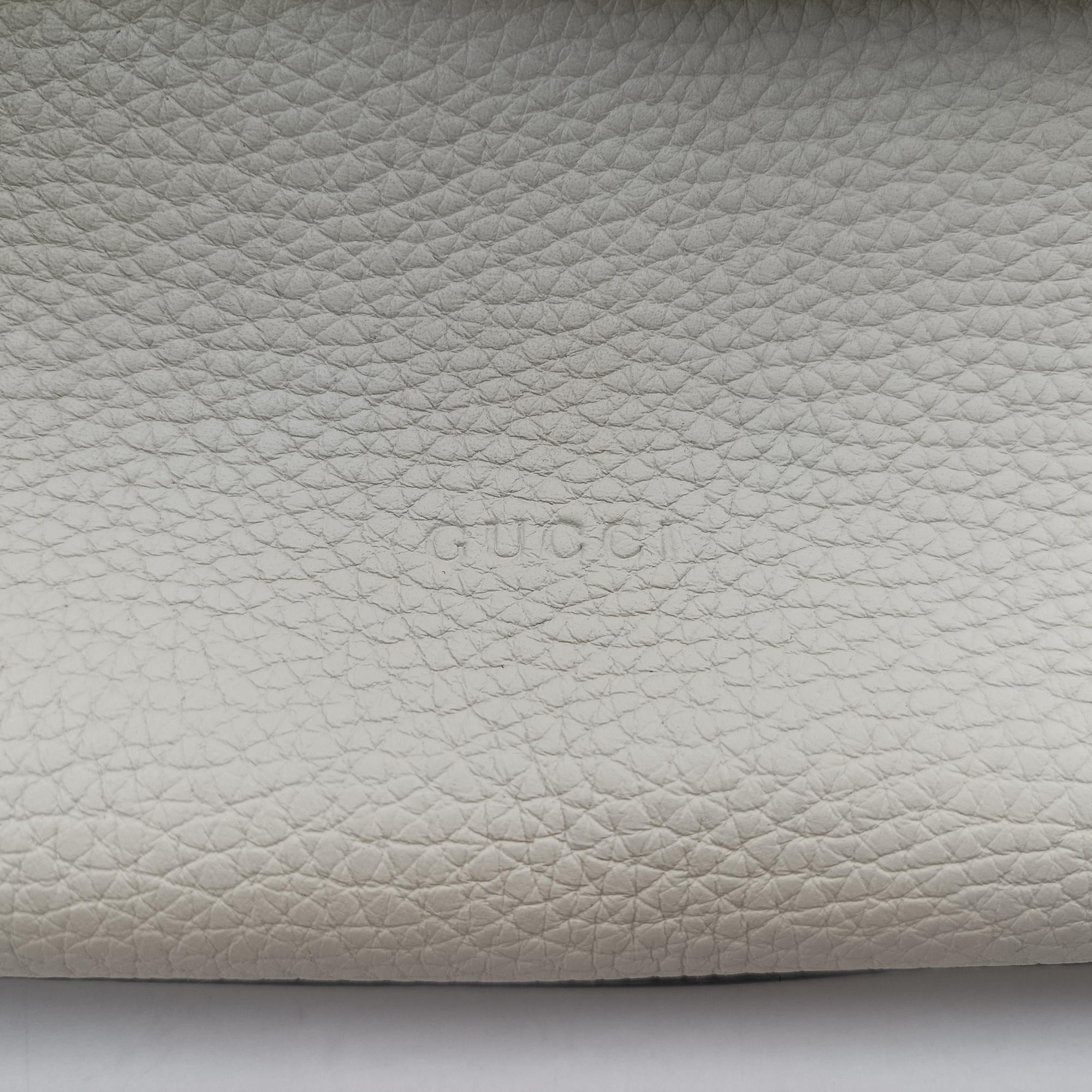 Pre-owned Gucci Bamboo Daily White Leather 370831 shoulderbag | stylenewstar