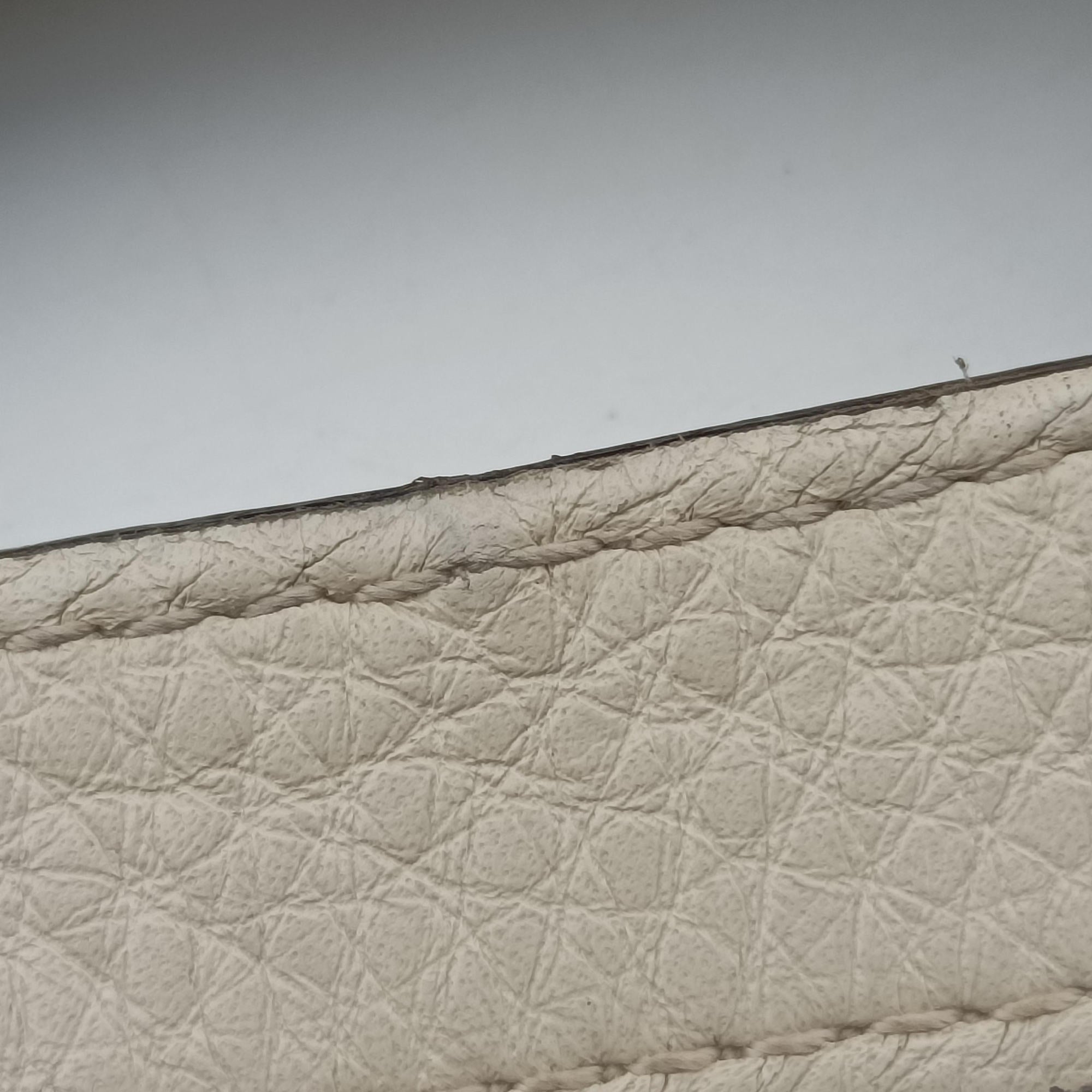 Pre-owned Gucci Bamboo Daily White Leather 370831 shoulderbag | stylenewstar