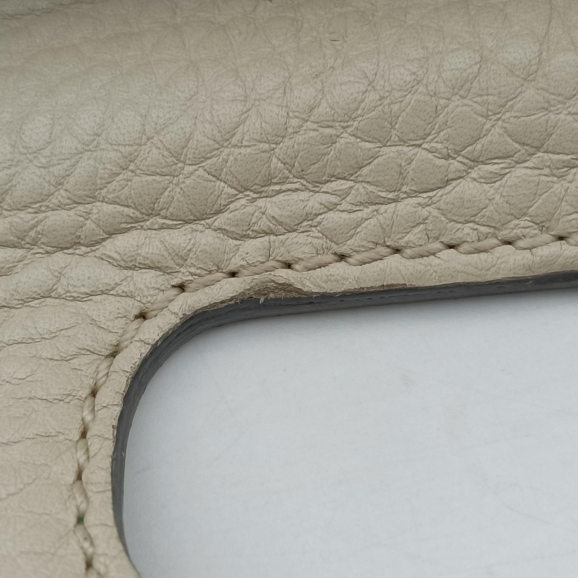 Pre-owned Gucci Bamboo Daily White Leather 370831 shoulderbag | stylenewstar