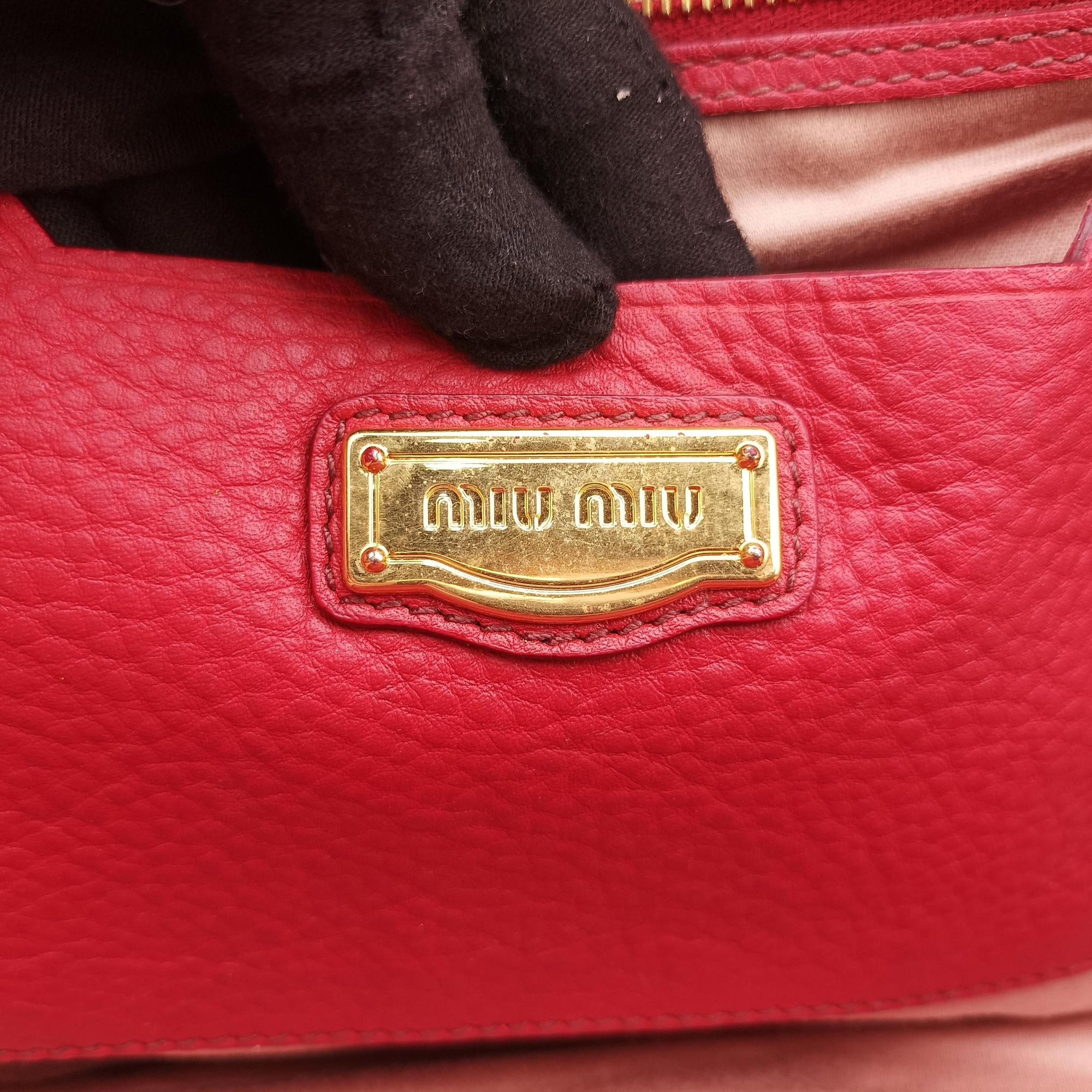 Vintage Miu Miu Vitello Caribu Front Zip Pocket Tote Red Leather RN0908 handbag | stylenewstar