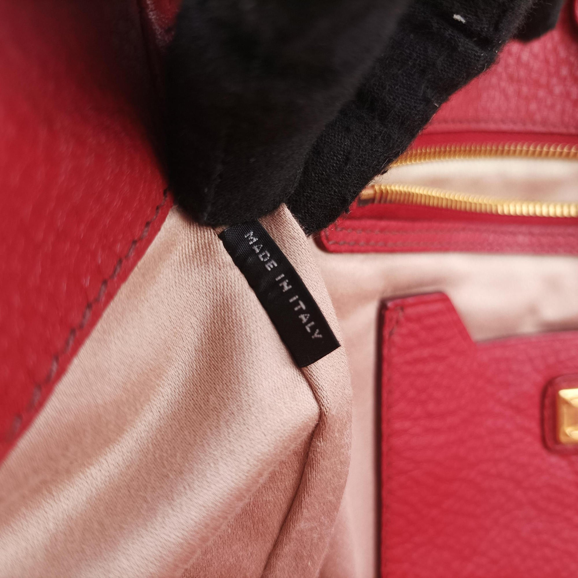 Vintage Miu Miu Vitello Caribu Front Zip Pocket Tote Red Leather RN0908 handbag | stylenewstar