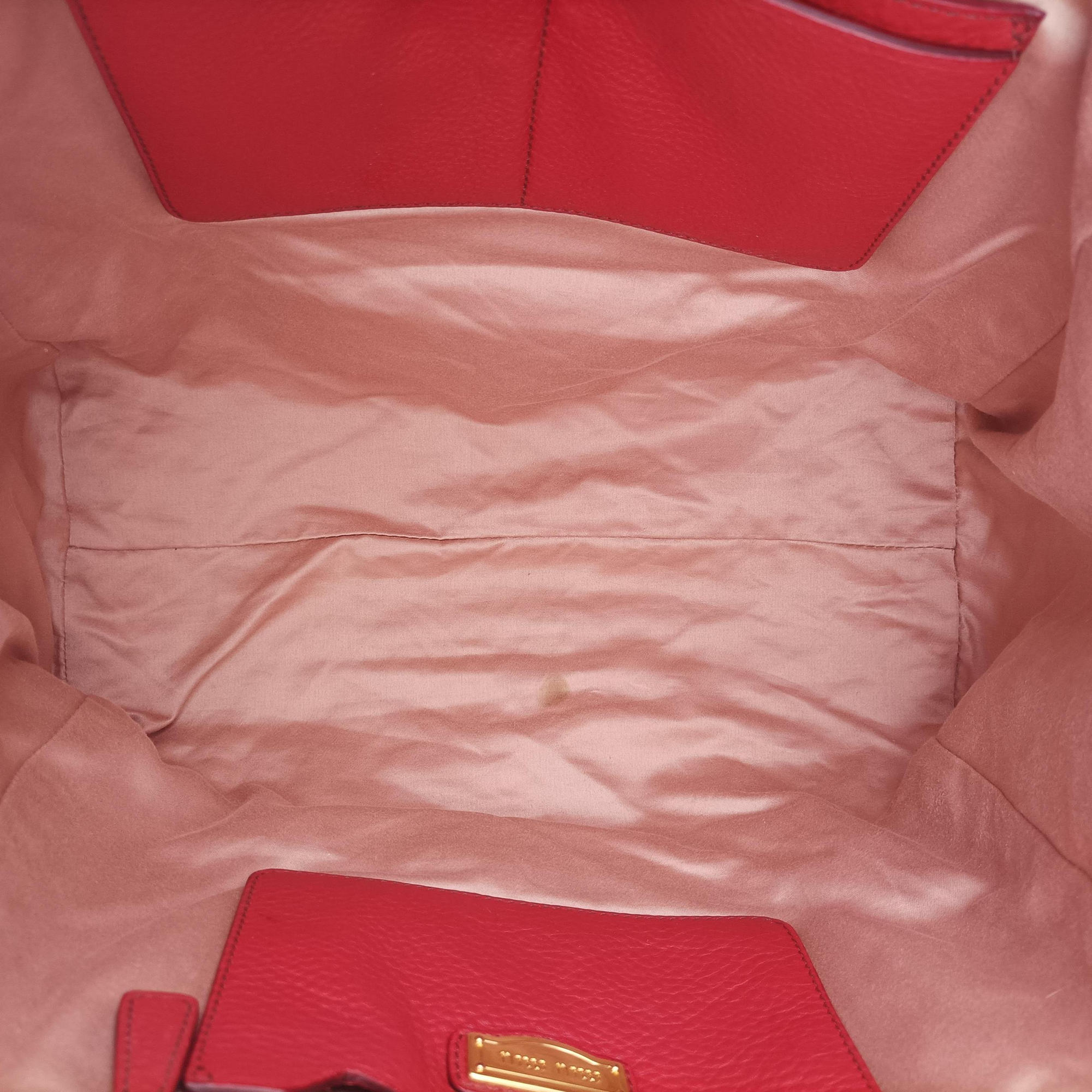 Vintage Miu Miu Vitello Caribu Front Zip Pocket Tote Red Leather RN0908 handbag | stylenewstar