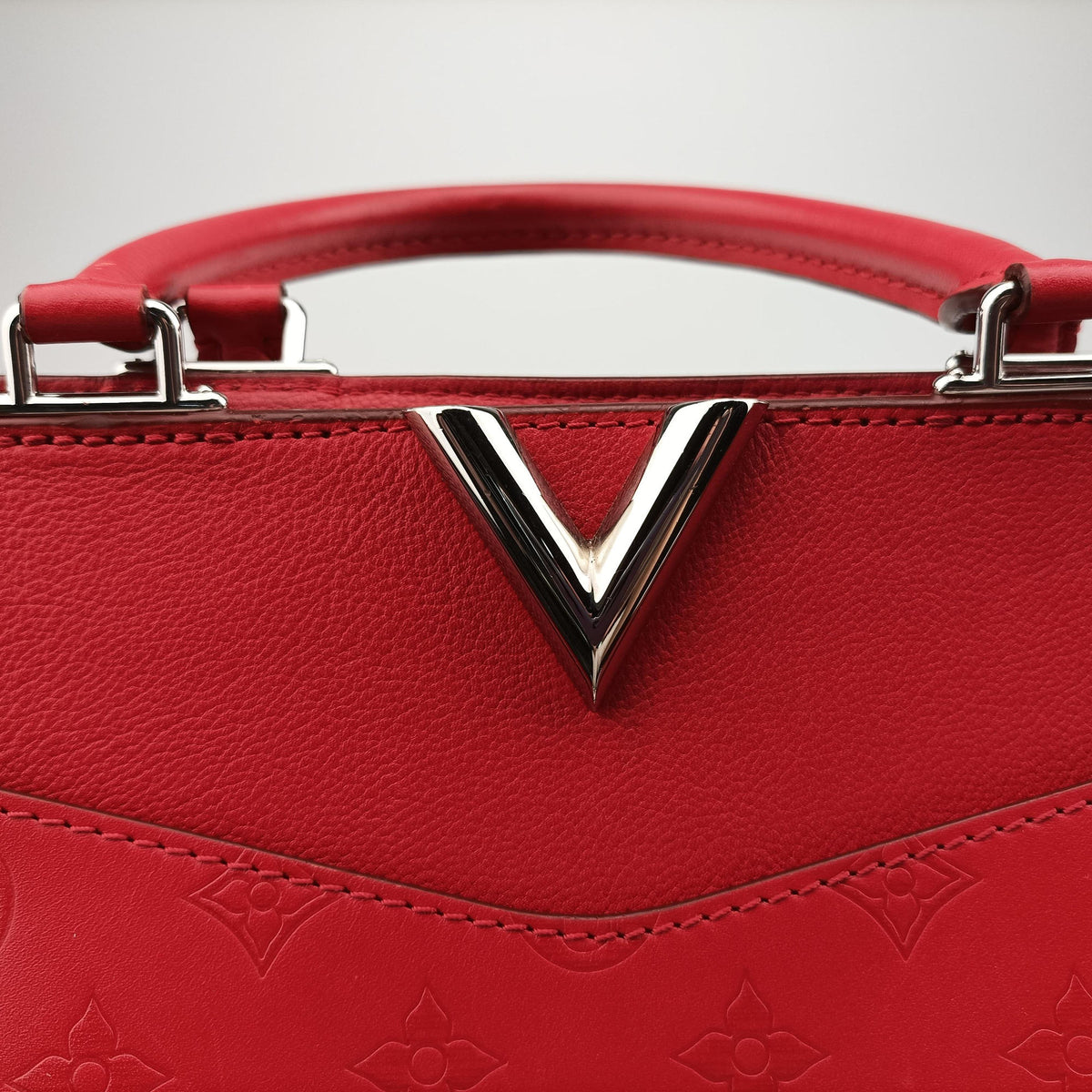 Pre-owned Louis Vuitton Very Zipped Tote Ruby Leather M54146 shoulderbag | stylenewstar
