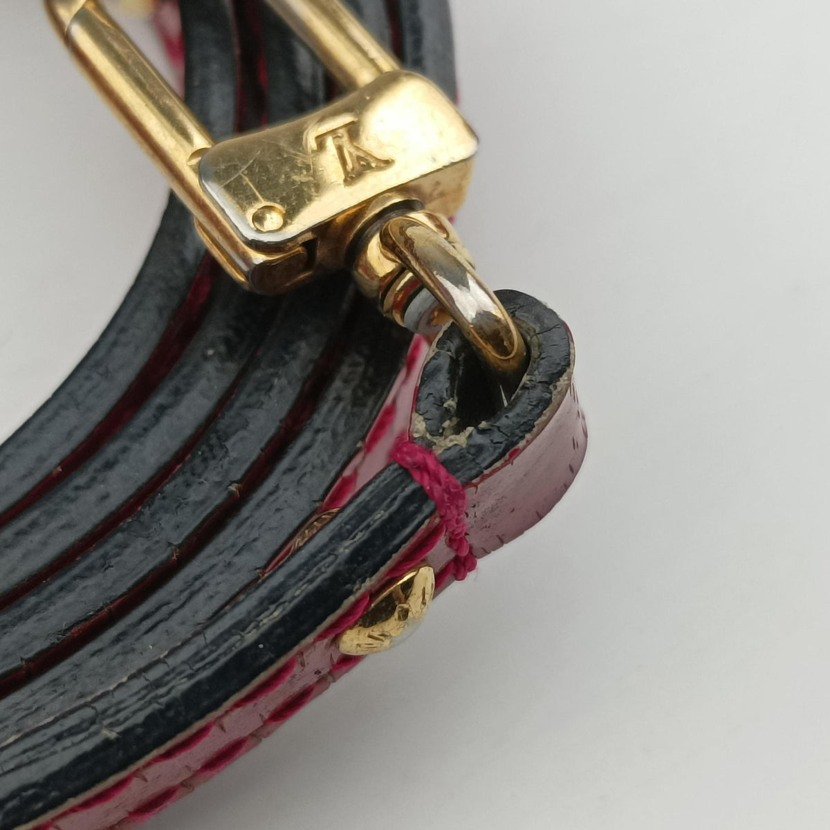 Secondhand Louis Vuitton Alma BB pomme d'amour Vernis M90174 shoulderbag | stylenewstar