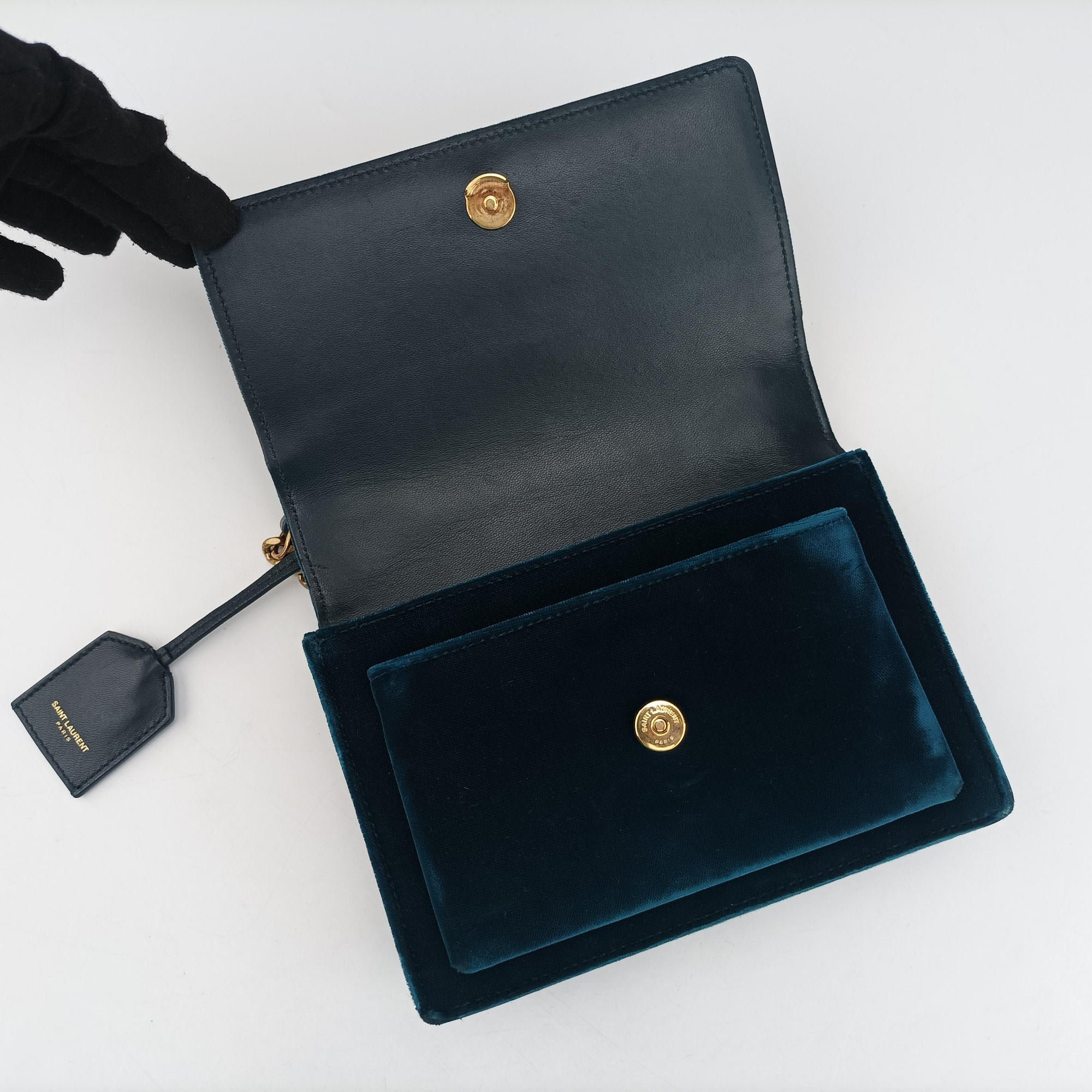 Pre-owned Yves Saint Laurent SUNSET Blue velour 441972 shoulderbag | stylenewstar