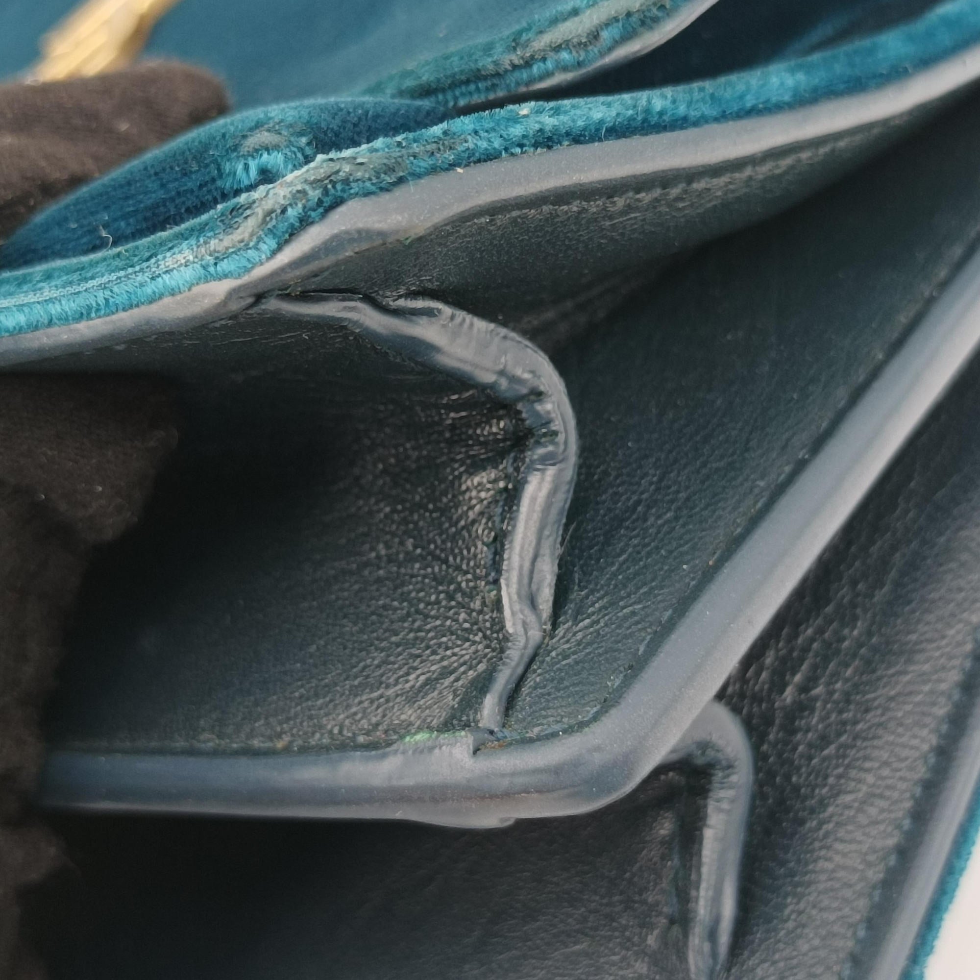 Pre-owned Yves Saint Laurent SUNSET Blue velour 441972 shoulderbag | stylenewstar