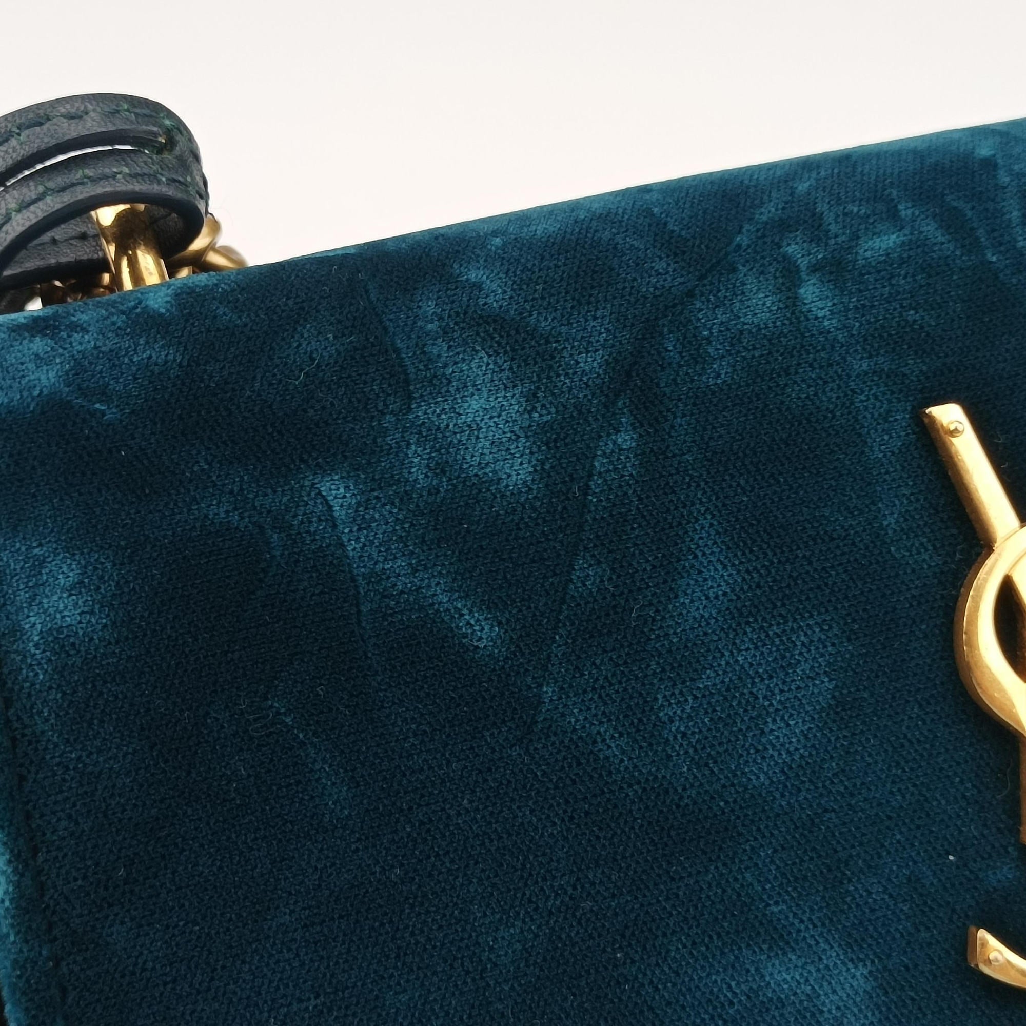 Pre-owned Yves Saint Laurent SUNSET Blue velour 441972 shoulderbag | stylenewstar