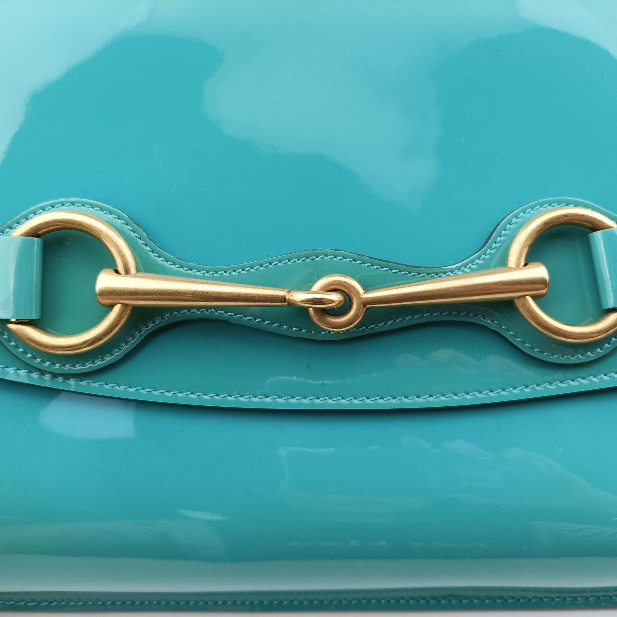 Vintage Gucci Bright Bit Blue Patent Leather 317633 shoulderbag | stylenewstar