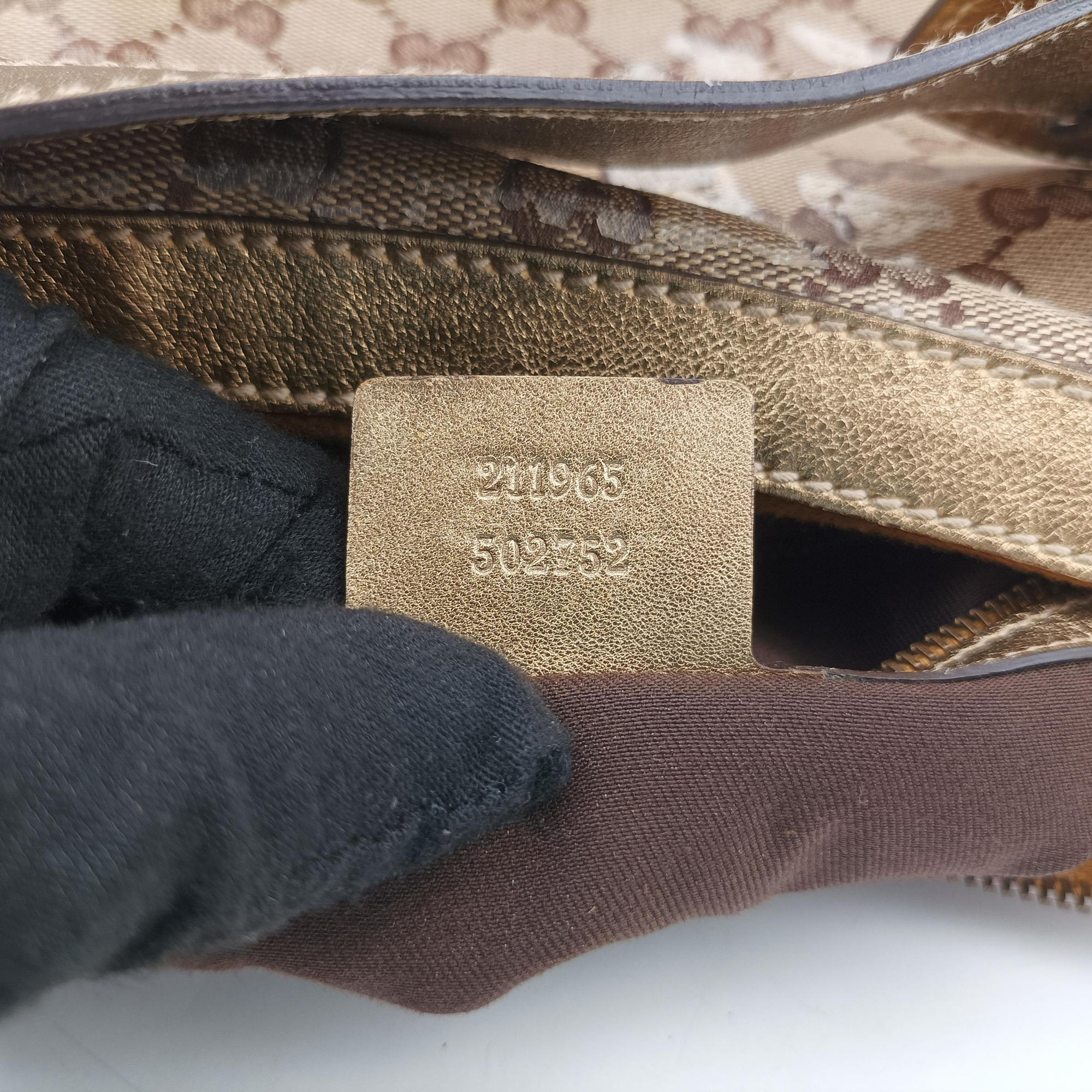 Pre-owned Gucci Babouska Heart Hobo khaki×golden PVC coated canvas 211965 shoulderbag | stylenewstar