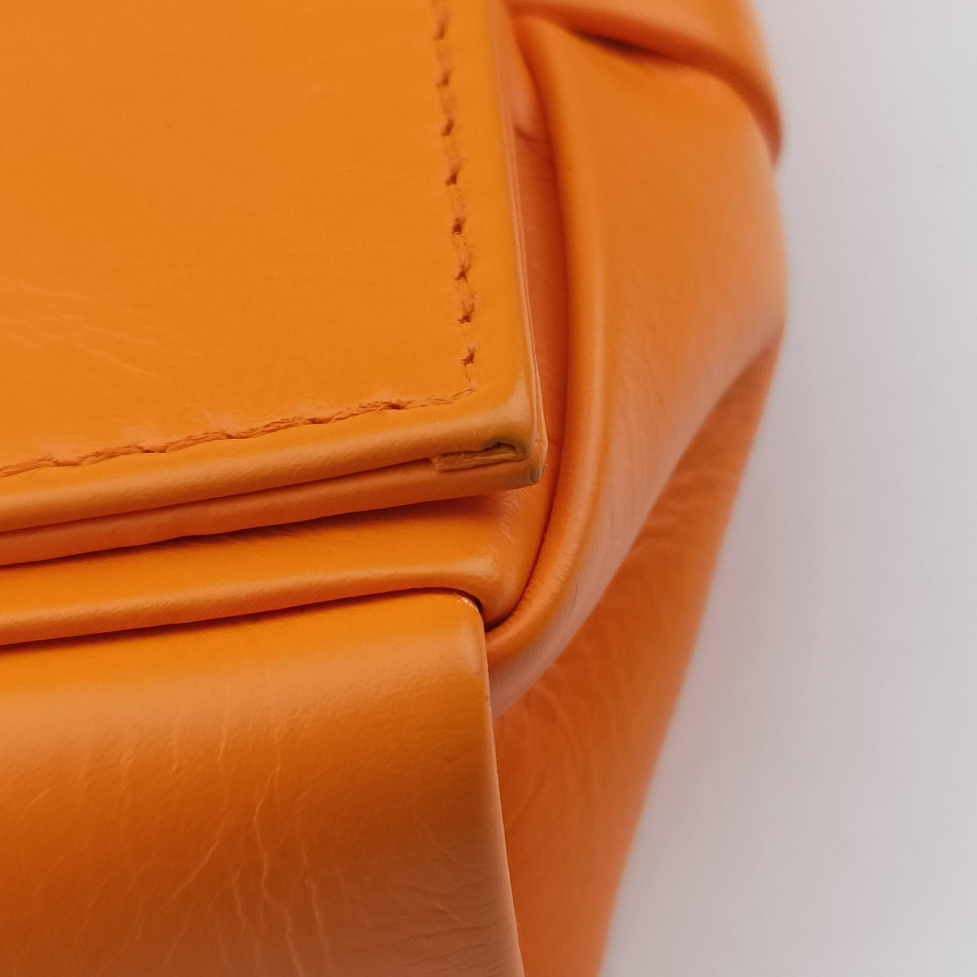 Secondhand Bottega Veneta candy cassette Orange lambskin  shoulderbag | stylenewstar
