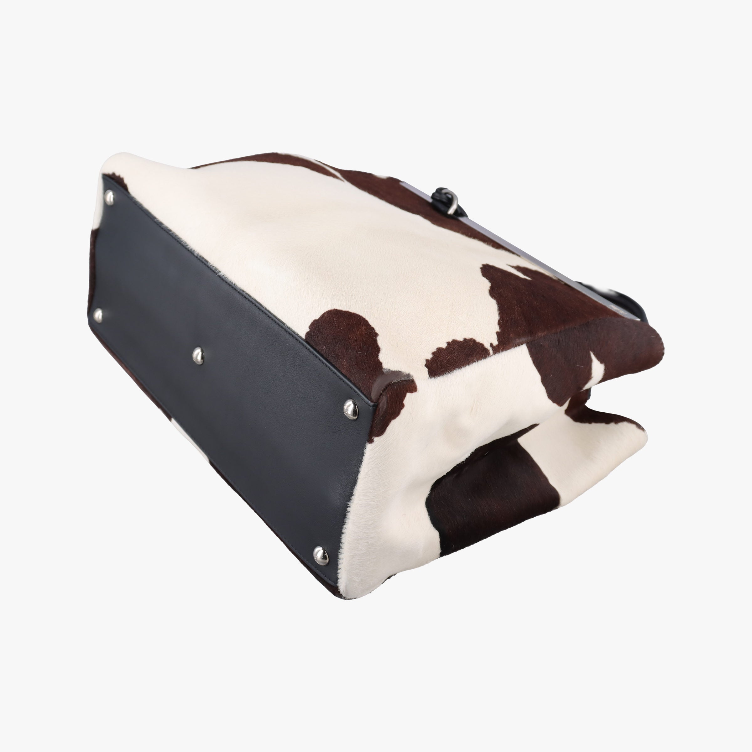 Pre-owned Fendi 2 JOURS White pony hair 8BH250 shoulderbag | stylenewstar