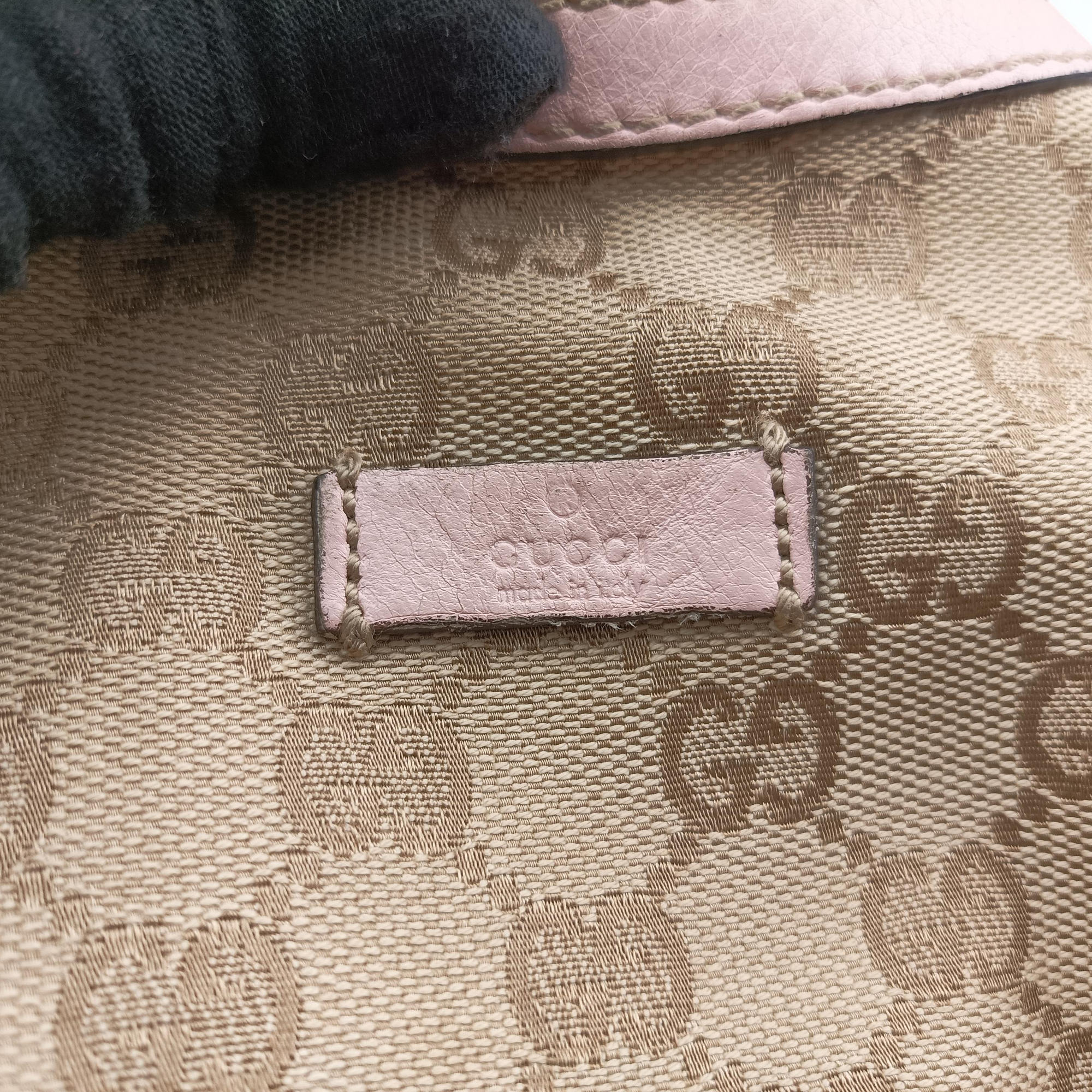 Pre-owned Gucci Sherry Line Beige canvas 181092 shoulderbag | stylenewstar