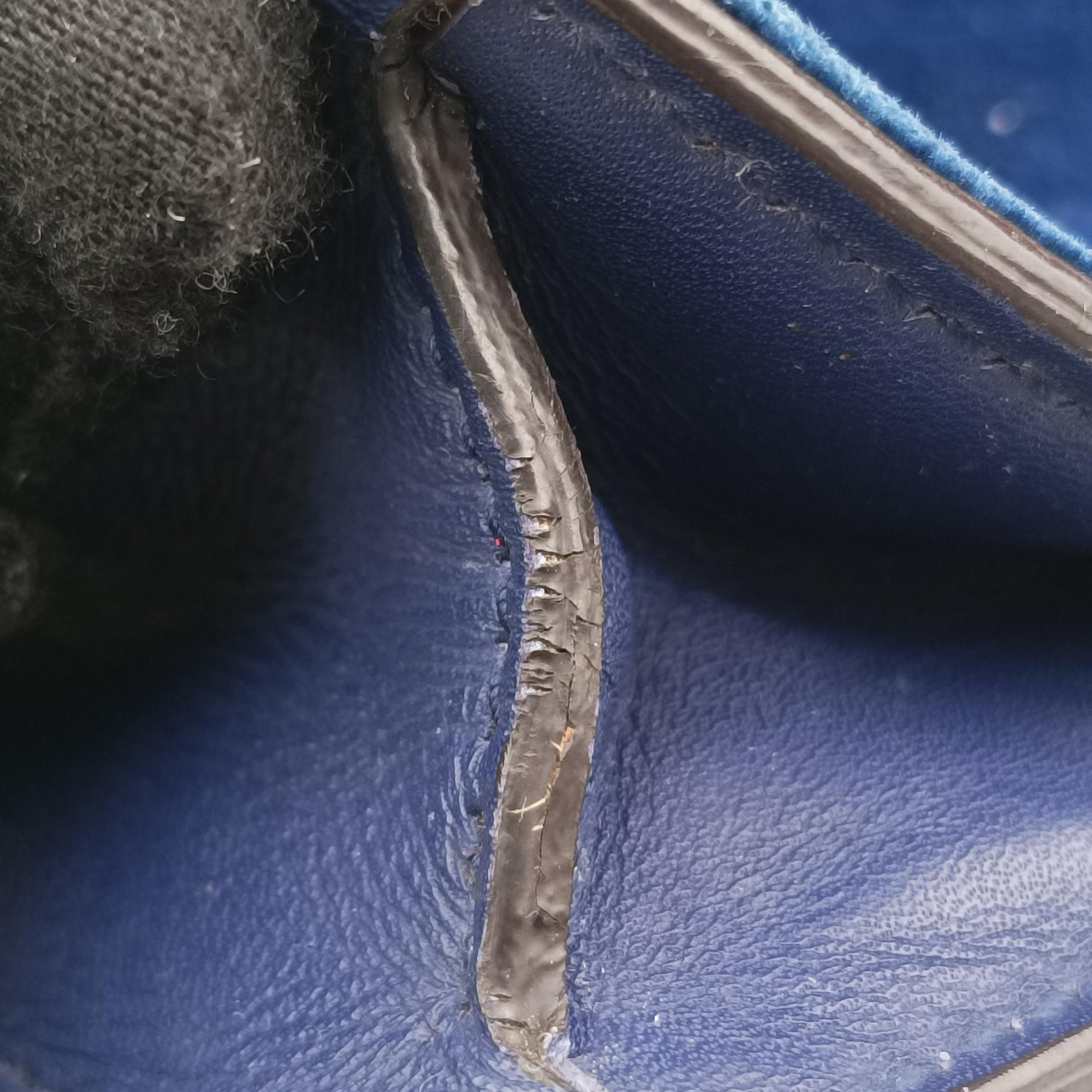 Vintage Gucci Dionysus Blue velour 476432 shoulderbag | stylenewstar