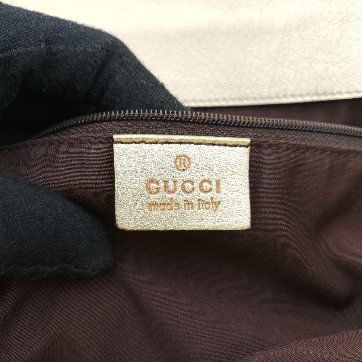 Pre-owned Gucci Abbey D-Ring Golden × Beige canvas×leather 190248 handbag | stylenewstar