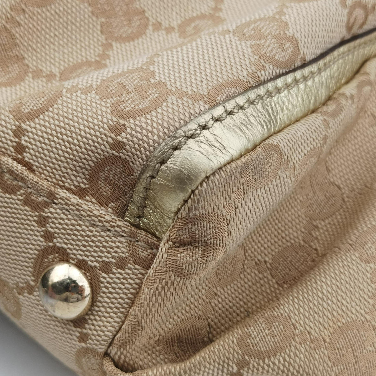 Pre-owned Gucci Abbey D-Ring Golden × Beige canvas×leather 190248 handbag | stylenewstar
