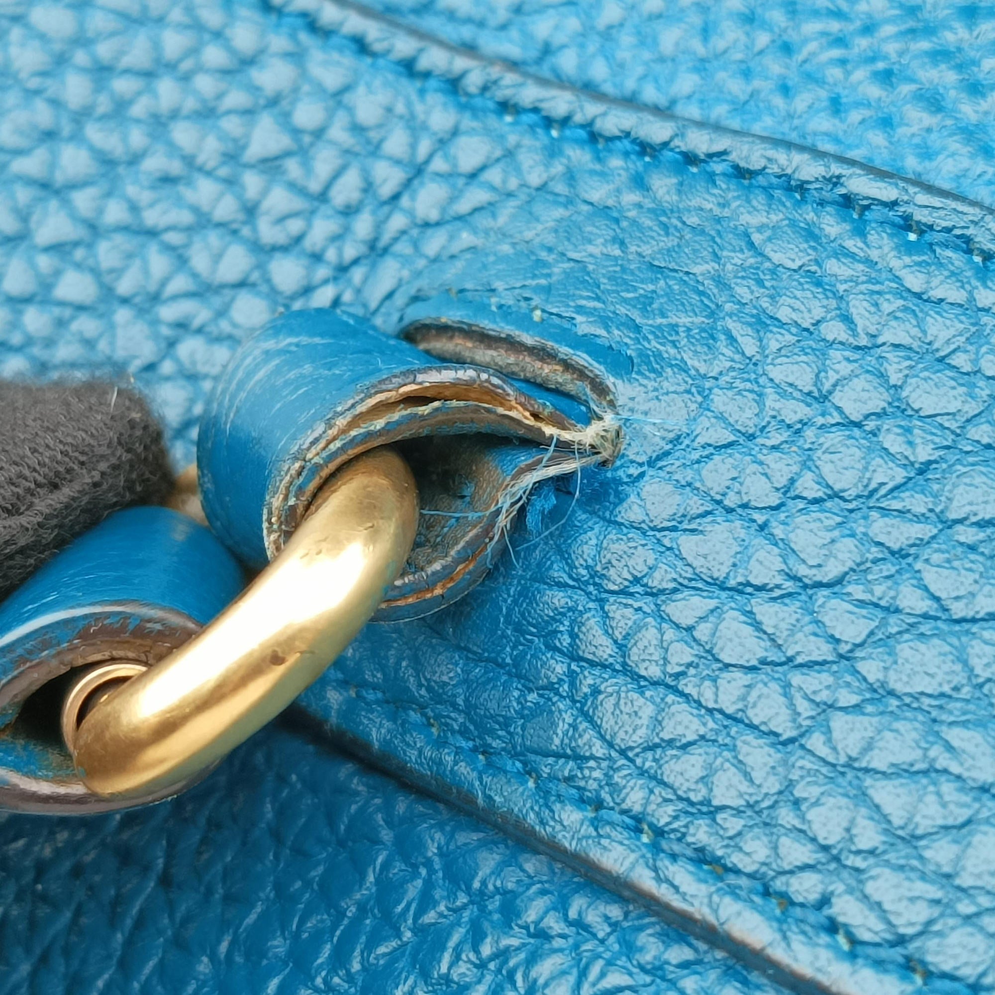 Secondhand Gucci Bright Bit Blue Leather 353117 shoulderbag | stylenewstar