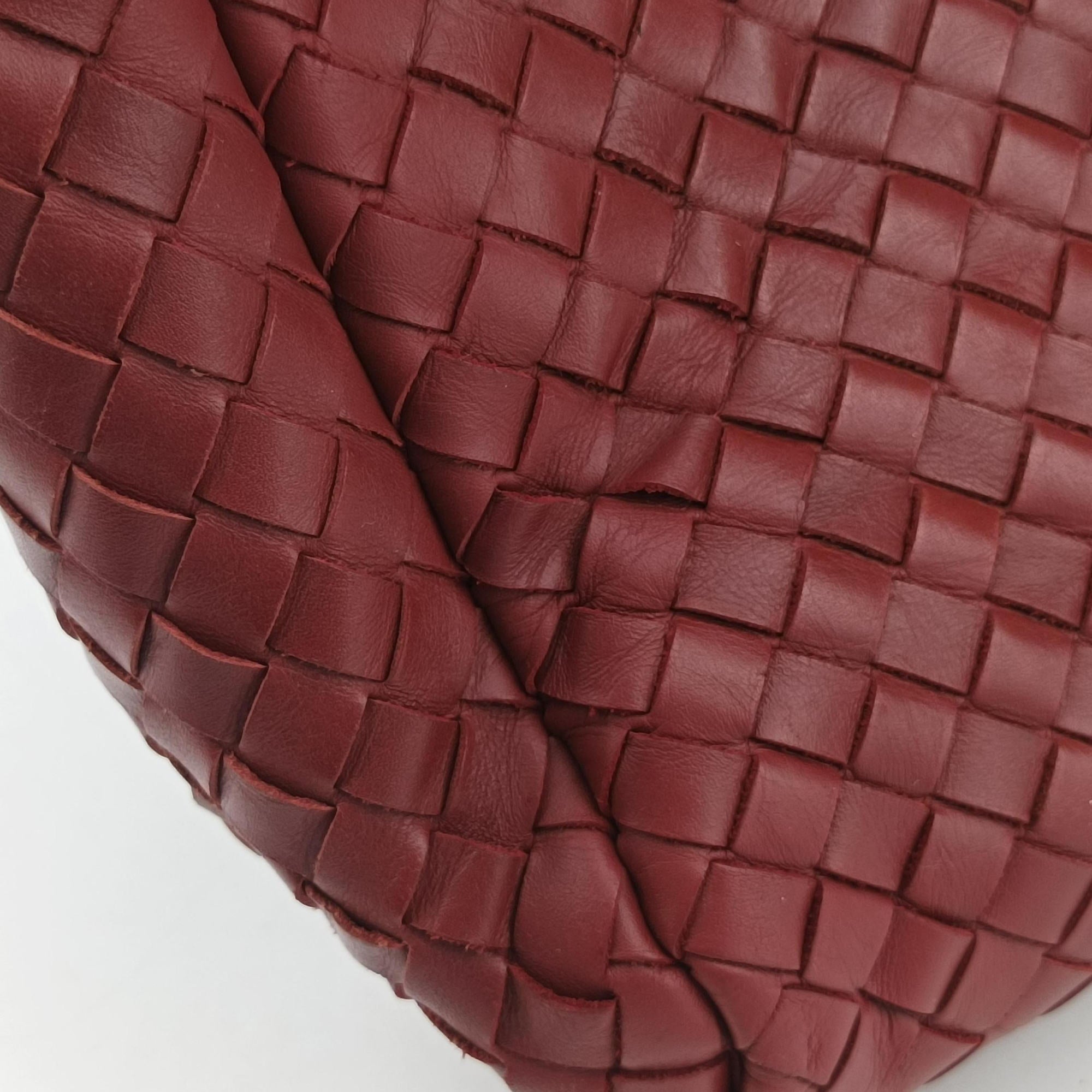 Vintage Bottega Veneta Intrecciato Red lambskin  handbag | stylenewstar