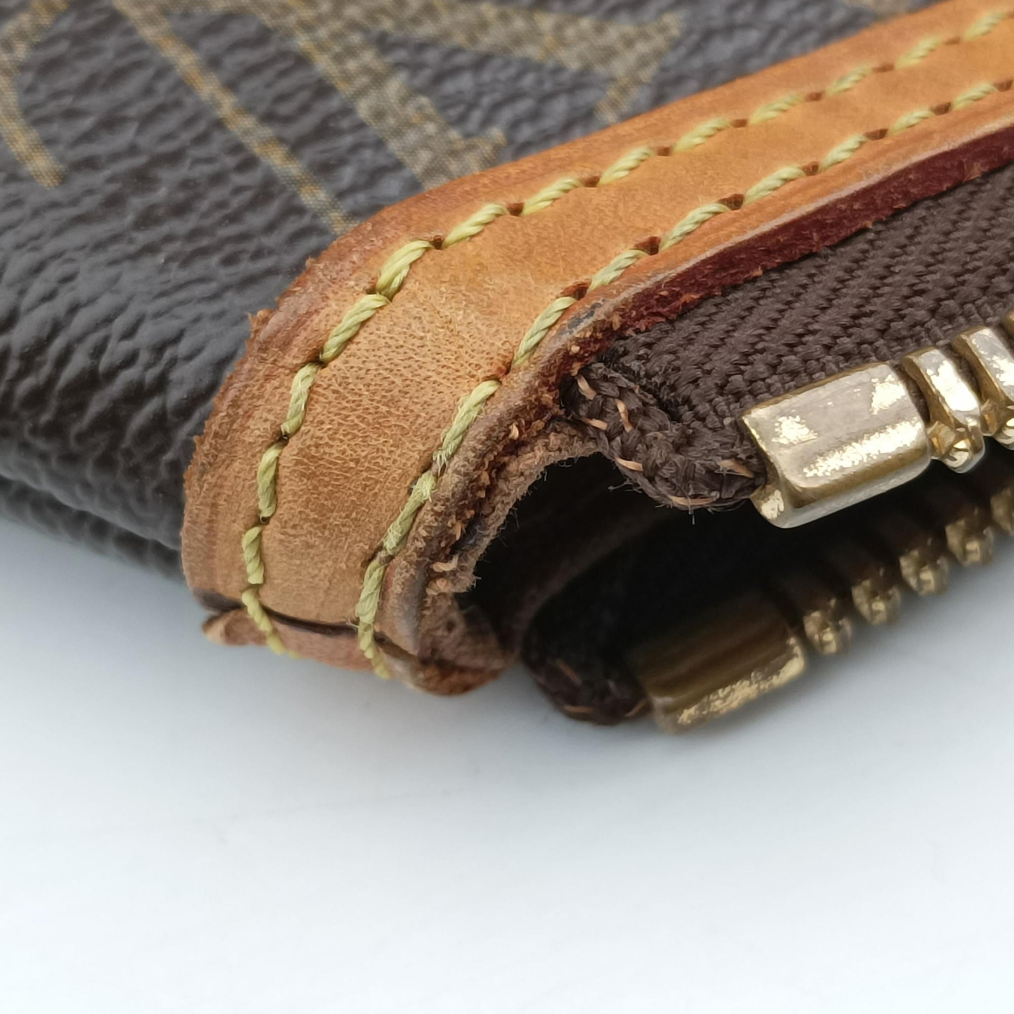 Vintage Louis Vuitton Lockit Horizontal Brown Monogram Canvas M40104 handbag | stylenewstar