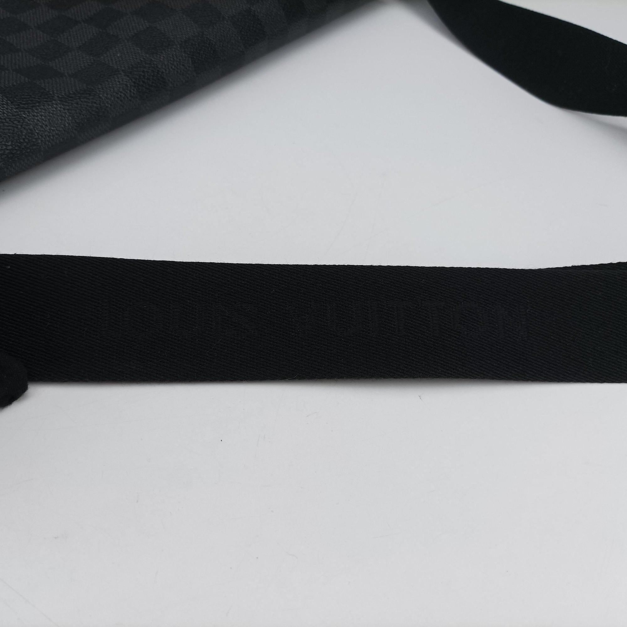 Secondhand Louis Vuitton DANIEL MM Noir Damier GRAPHITE N58029 shoulderbag | stylenewstar