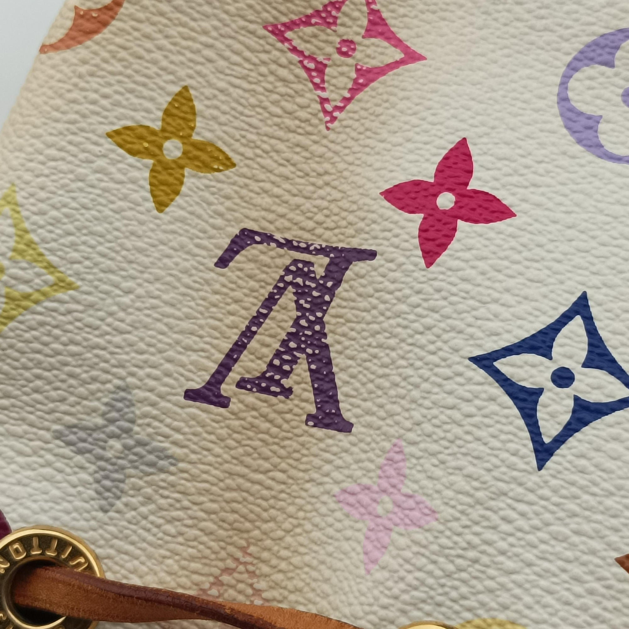 Secondhand Louis Vuitton Petit NOe white Monogram Multicolor M42229 shoulderbag | stylenewstar