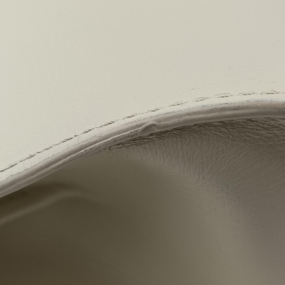 Secondhand Delvaux Brillon MM White Leather  shoulderbag | stylenewstar