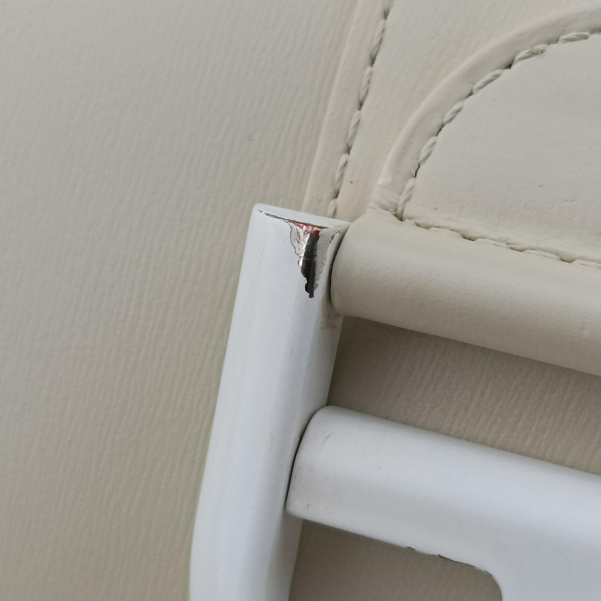 Secondhand Delvaux Brillon MM White Leather  shoulderbag | stylenewstar