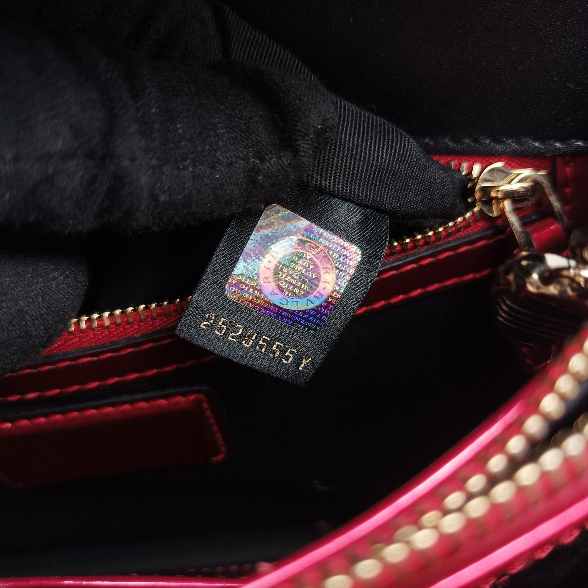 Secondhand Bvlgari Serpenti Forever Red Patent Leather  shoulderbag | stylenewstar