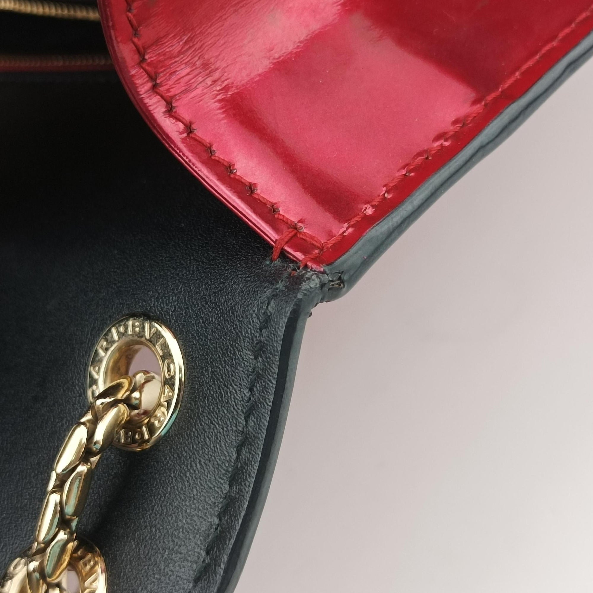 Secondhand Bvlgari Serpenti Forever Red Patent Leather  shoulderbag | stylenewstar