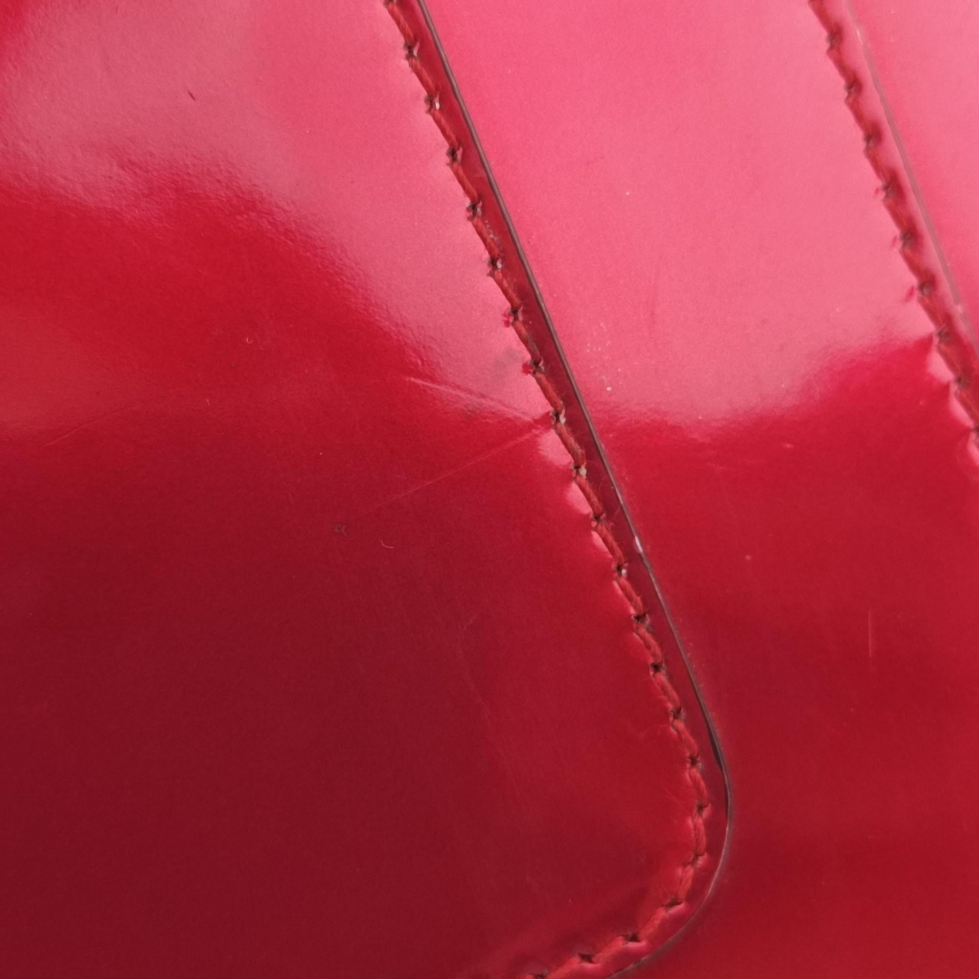 Secondhand Bvlgari Serpenti Forever Red Patent Leather  shoulderbag | stylenewstar