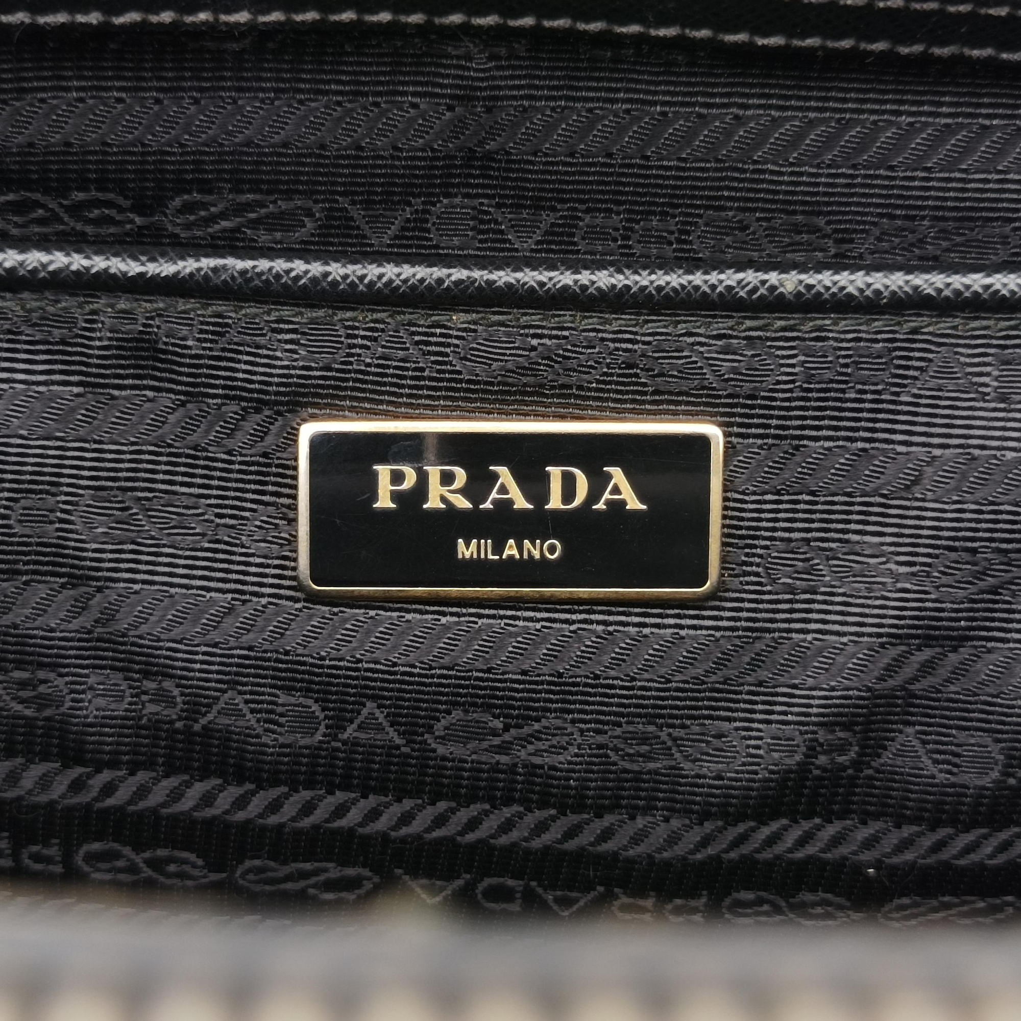 Pre-owned Prada Galleria Black SAFFIANO Leather BN2274 shoulderbag | stylenewstar