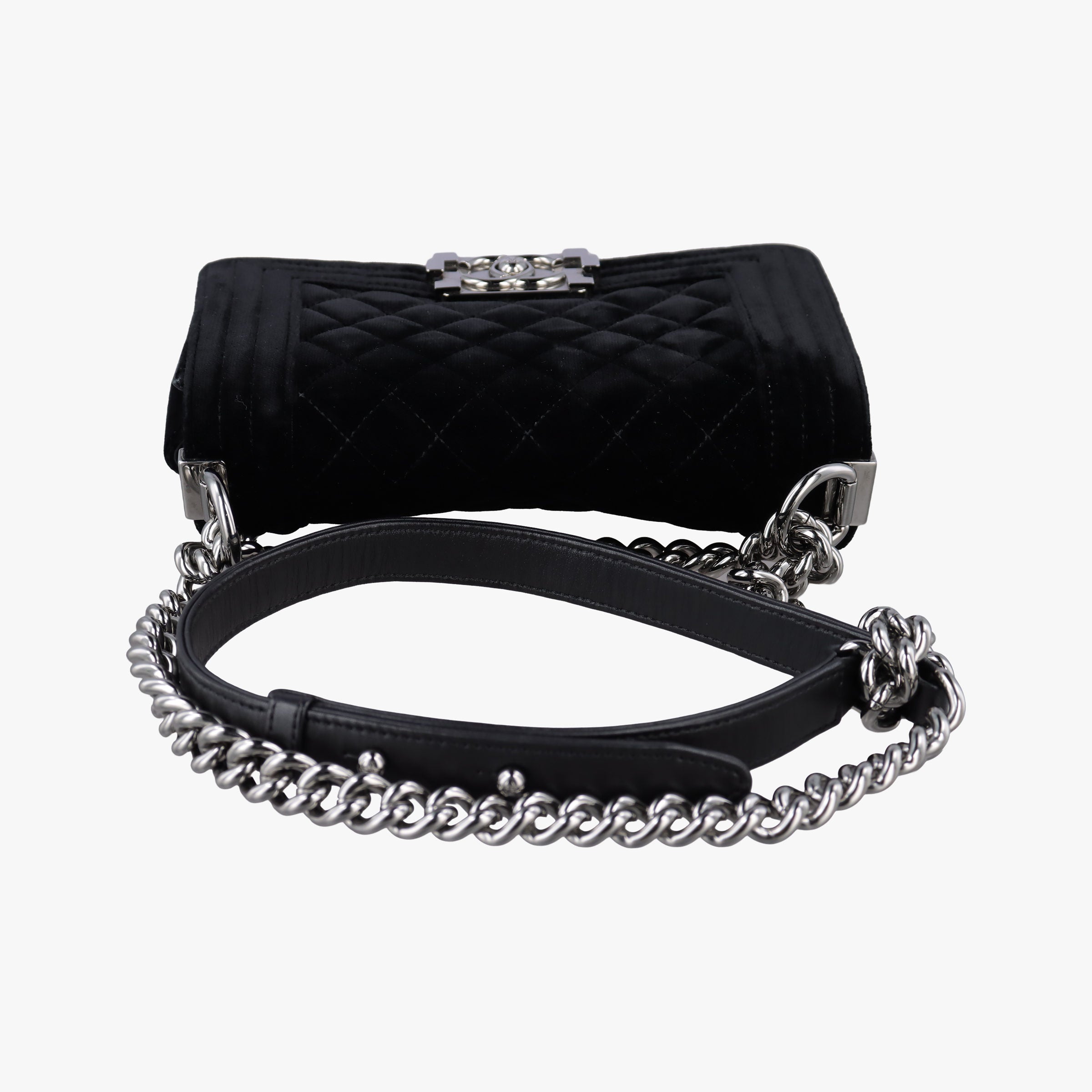 Pre-owned Chanel BOY CHANEL Black velour A67085 shoulderbag | stylenewstar