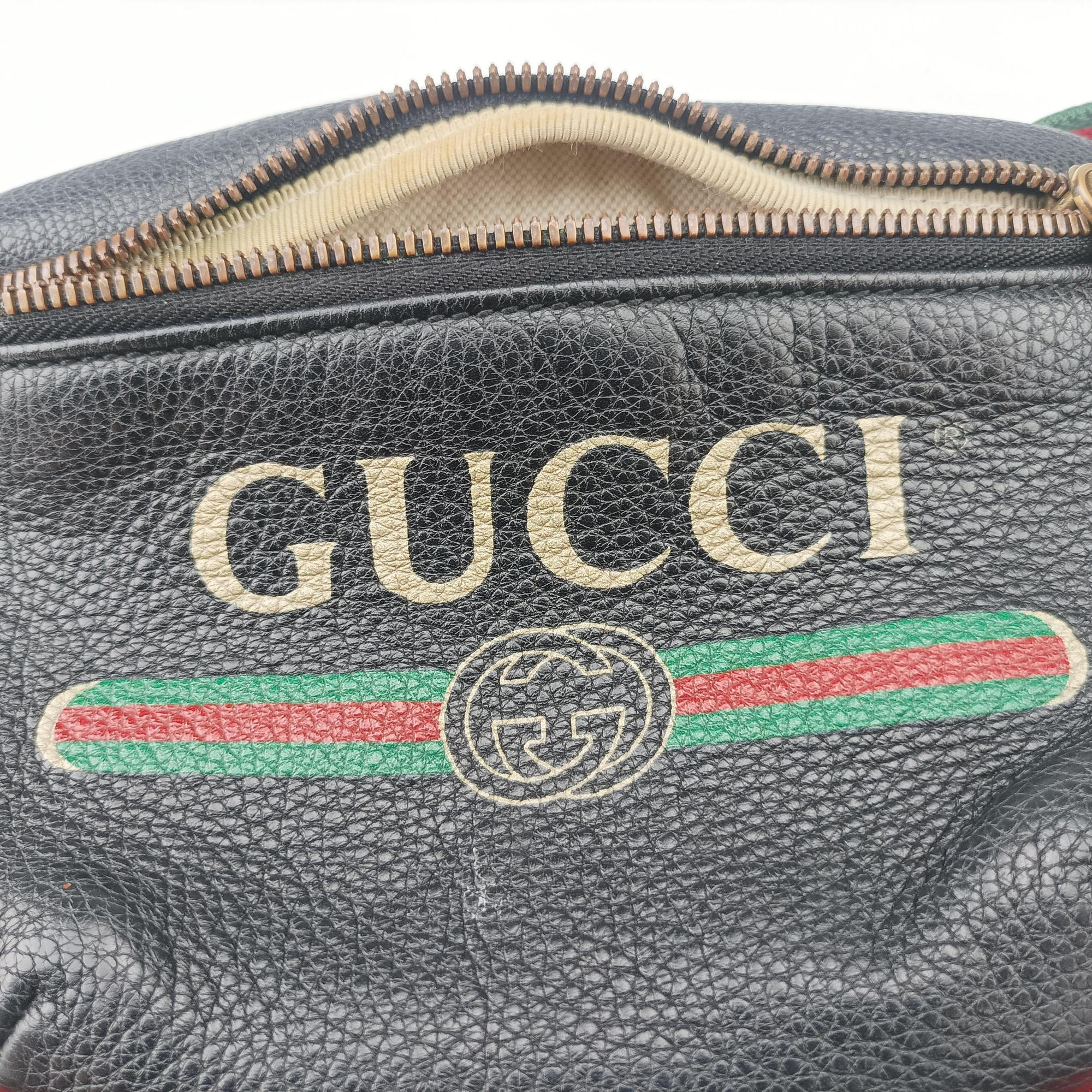 Secondhand Gucci Print Black Leather 527792 bum bag/waist bag | stylenewstar