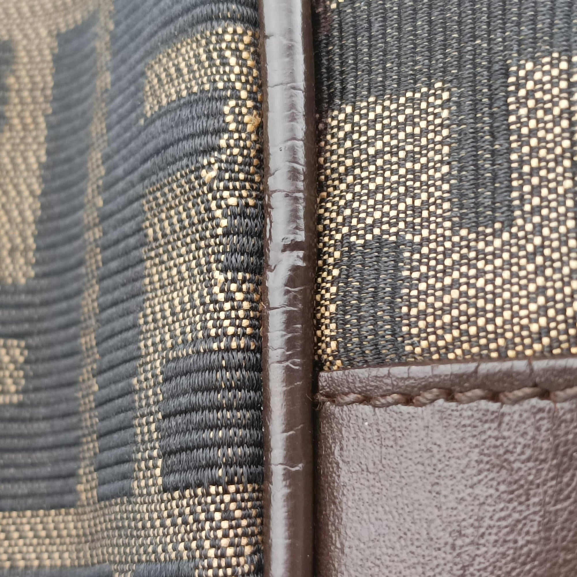 Pre-owned Fendi Zucca Print Brown canvas  handbag | stylenewstar