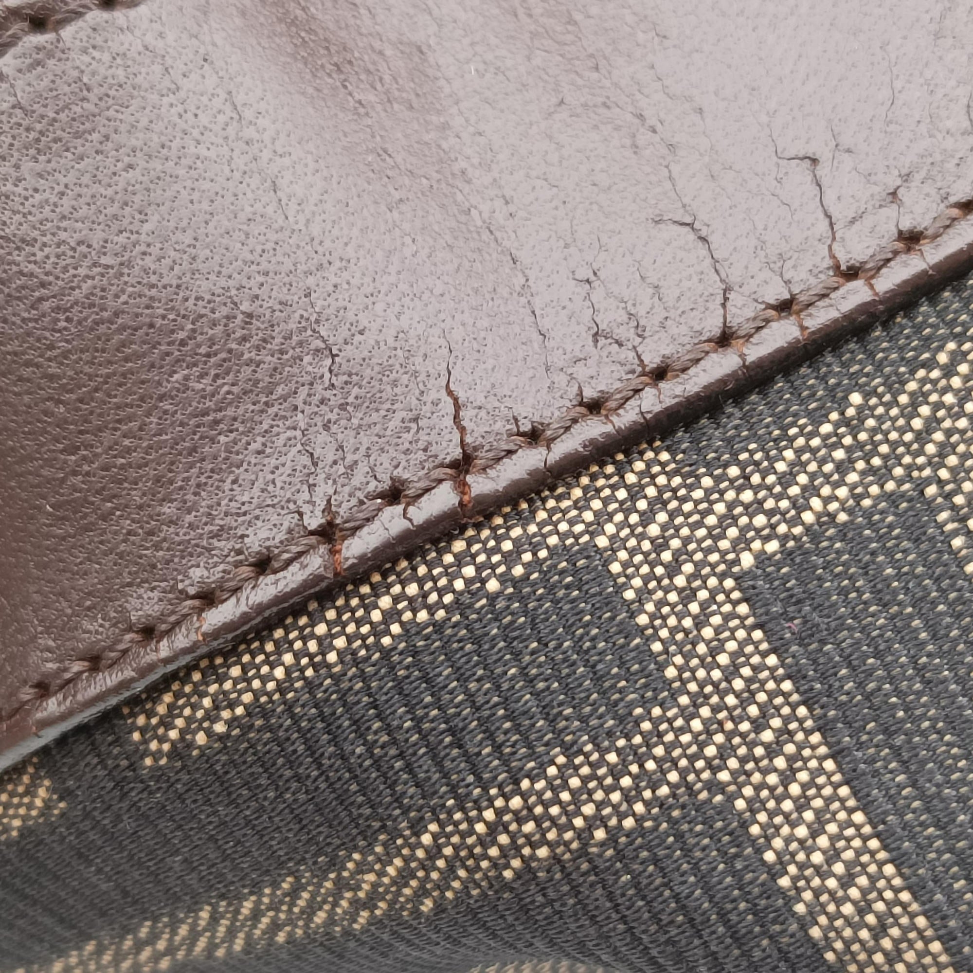 Pre-owned Fendi Zucca Print Brown canvas  handbag | stylenewstar