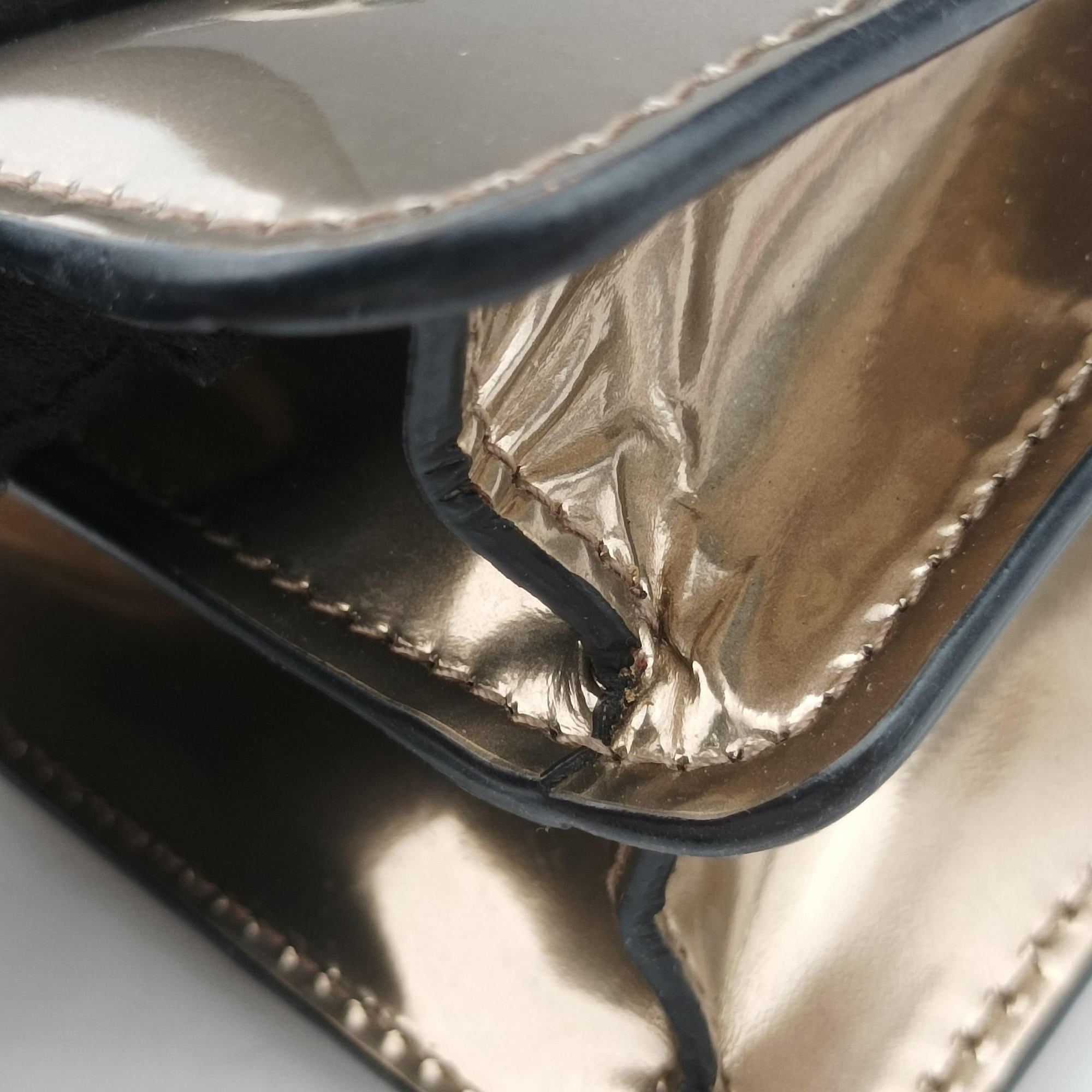 Secondhand Bvlgari SERPENTI FOREVER Golden Enamel  shoulderbag | stylenewstar