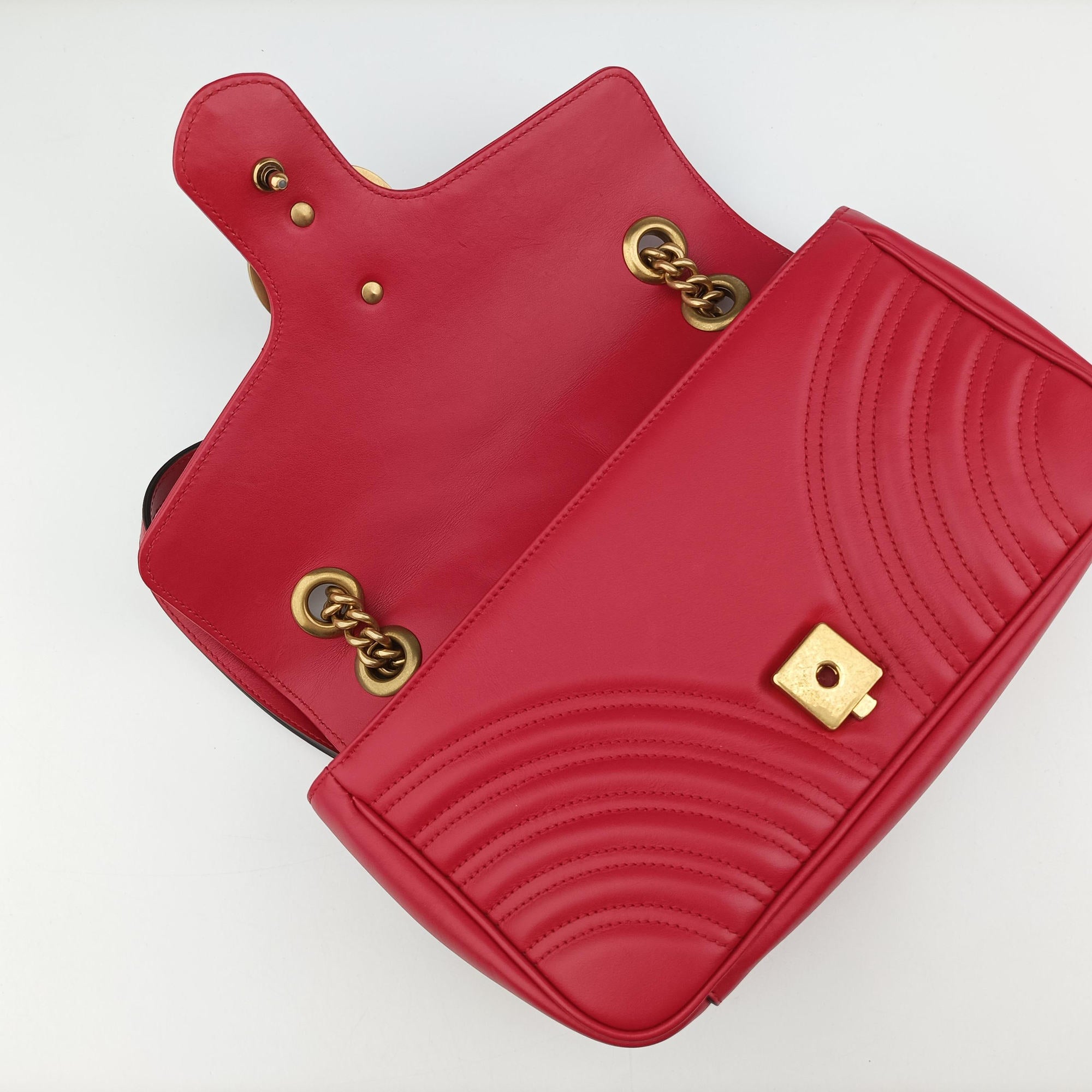 Pre-owned Gucci GG Marmont Red Leather 443497 shoulderbag | stylenewstar
