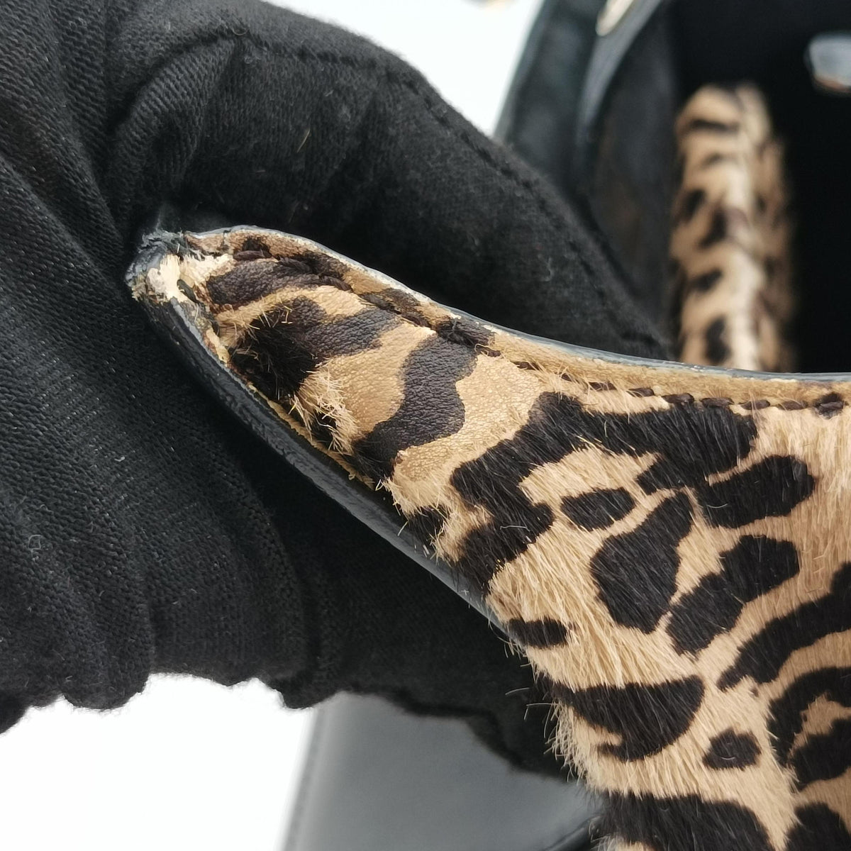 Pre-owned Bvlgari Serpenti Scaglie Black × Leopard Pattern Pony × Leather  shoulderbag | stylenewstar