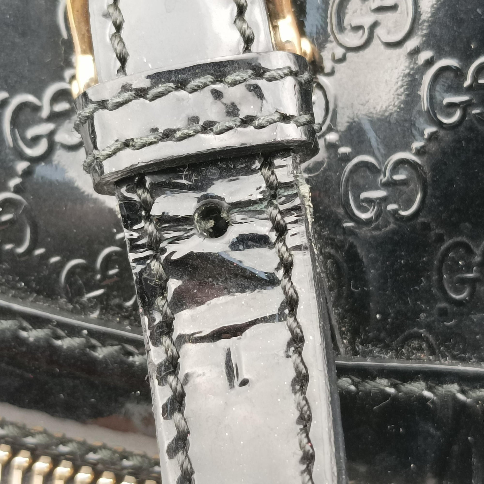 Pre-owned Gucci Microguccissima Black Patent 309614 shoulderbag | stylenewstar