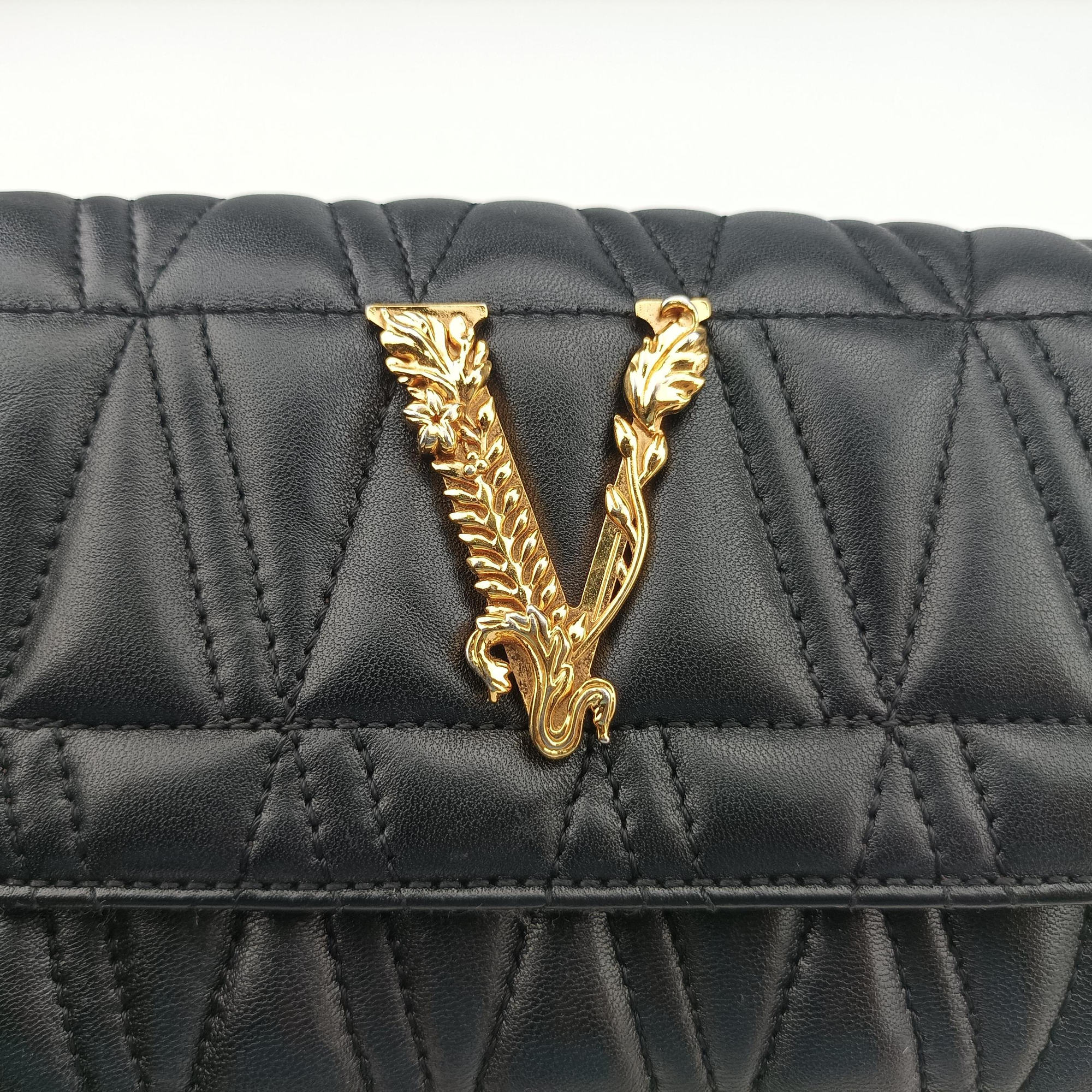 Pre-owned VERSACE Virtus Black Leather  shoulderbag | stylenewstar