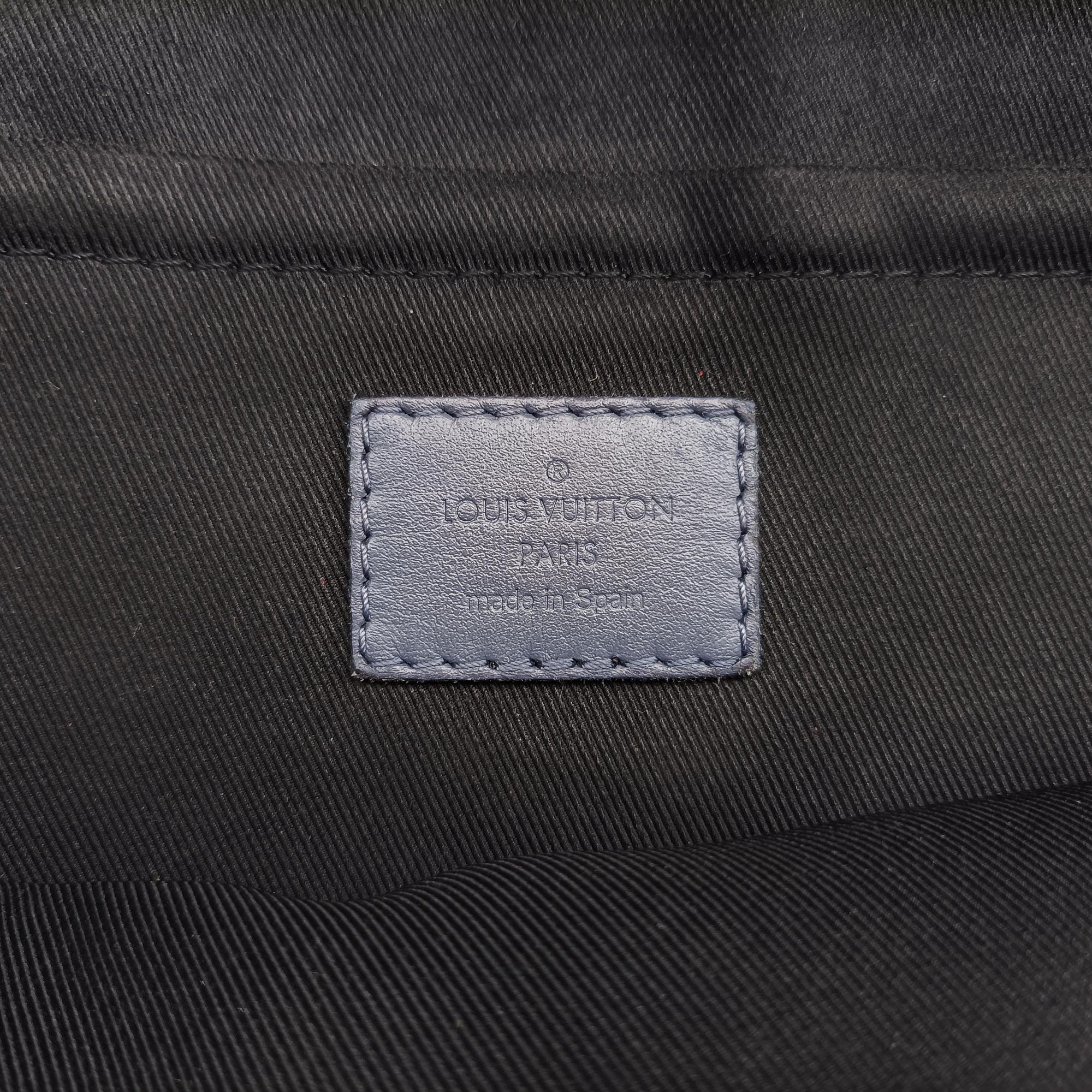 Vintage Louis Vuitton Discovery Pochette Gray Blue × Sky Blue Monogram Shadow M80425 clutchbag | stylenewstar