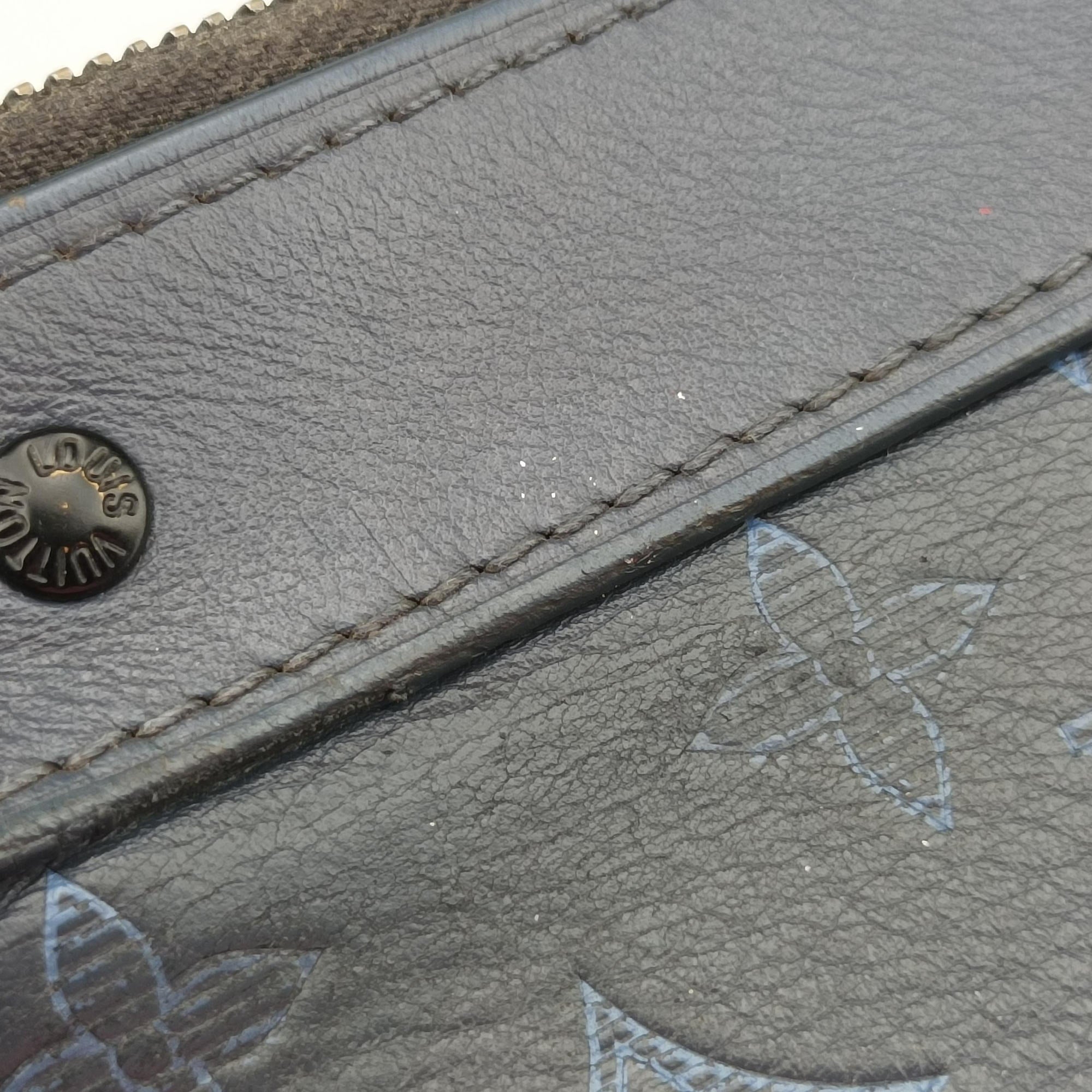 Vintage Louis Vuitton Discovery Pochette Gray Blue × Sky Blue Monogram Shadow M80425 clutchbag | stylenewstar