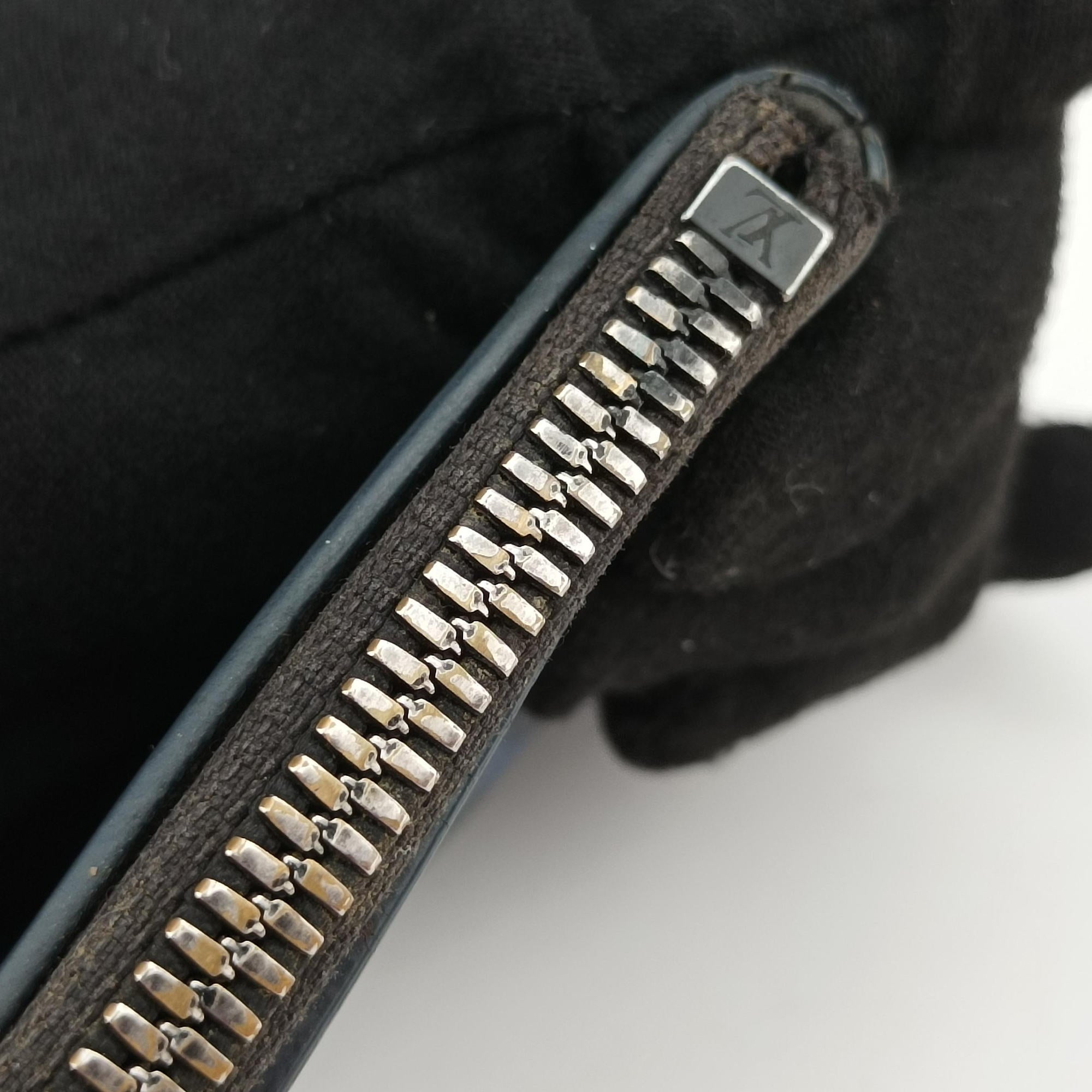 Vintage Louis Vuitton Discovery Pochette Gray Blue × Sky Blue Monogram Shadow M80425 clutchbag | stylenewstar