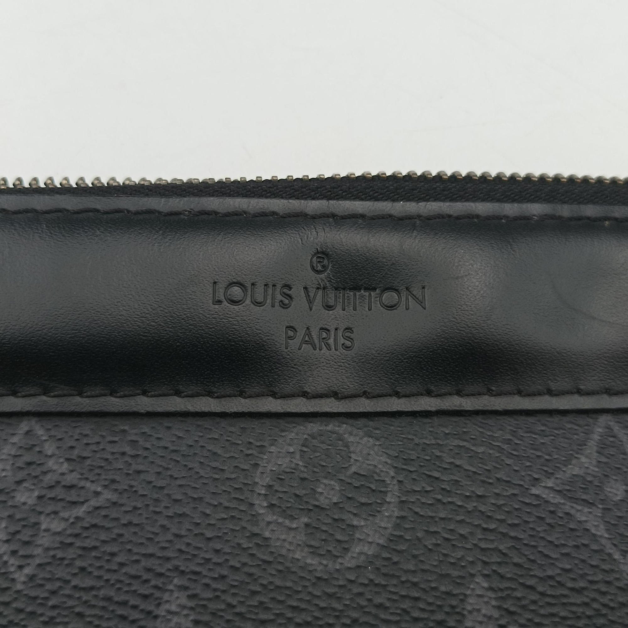 Secondhand Louis Vuitton Pochette Voyage MM Pacific Blue Monogram Eclipse PVC Coated Canvas M61692 clutchbag | stylenewstar