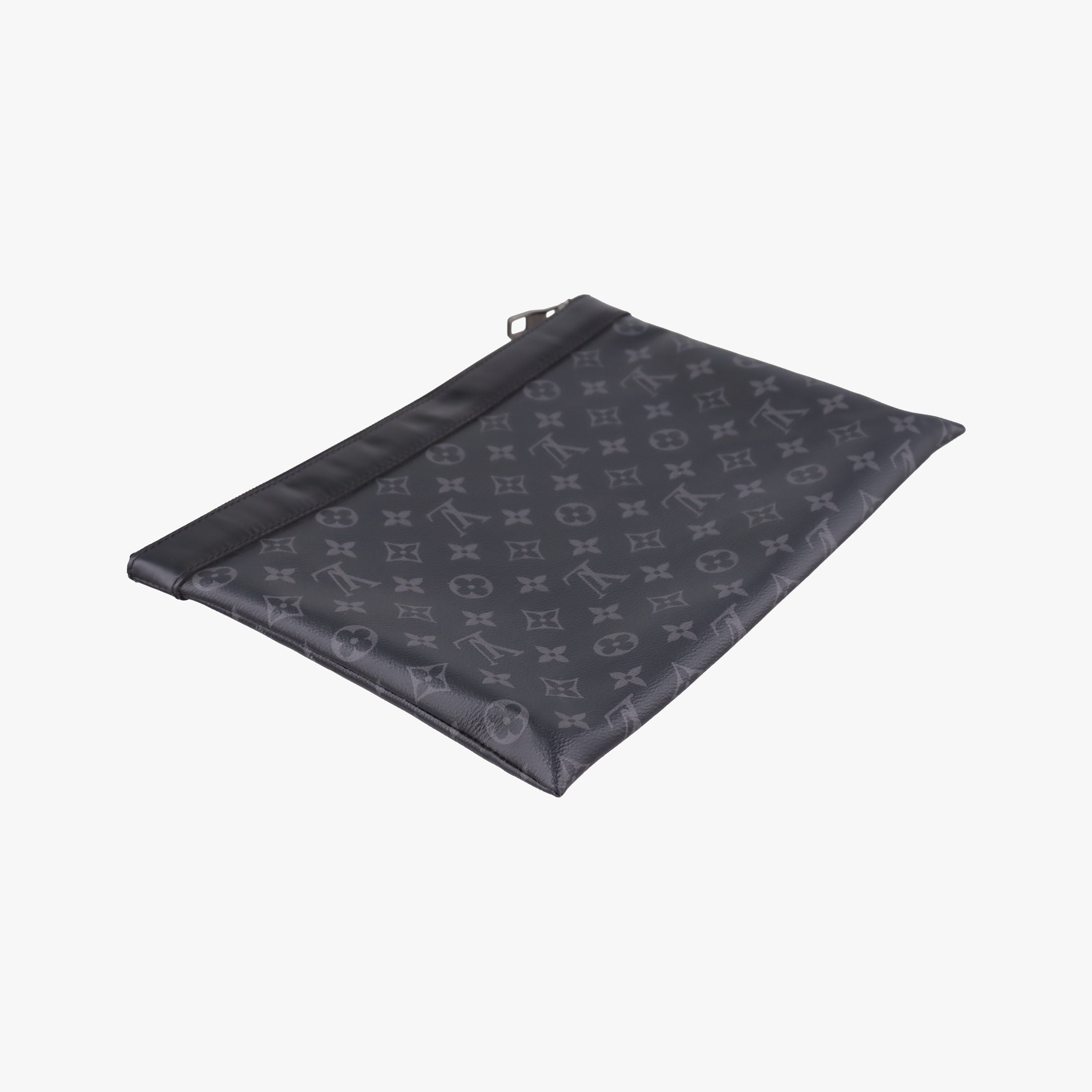 Secondhand Louis Vuitton Pochette Voyage MM Pacific Blue Monogram Eclipse PVC Coated Canvas M61692 clutchbag | stylenewstar