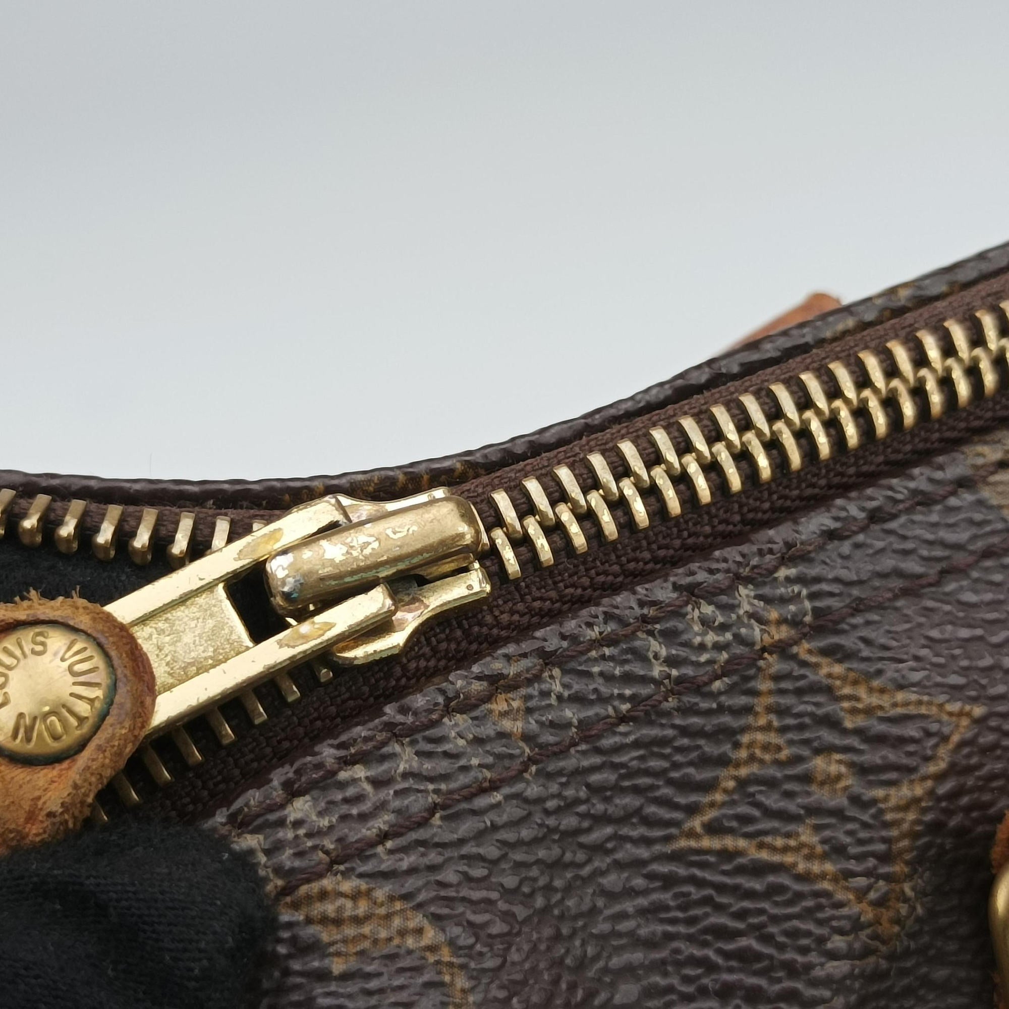 Pre-owned Louis Vuitton Speedy 30 Brown Monogram Canvas M41526 handbag | stylenewstar