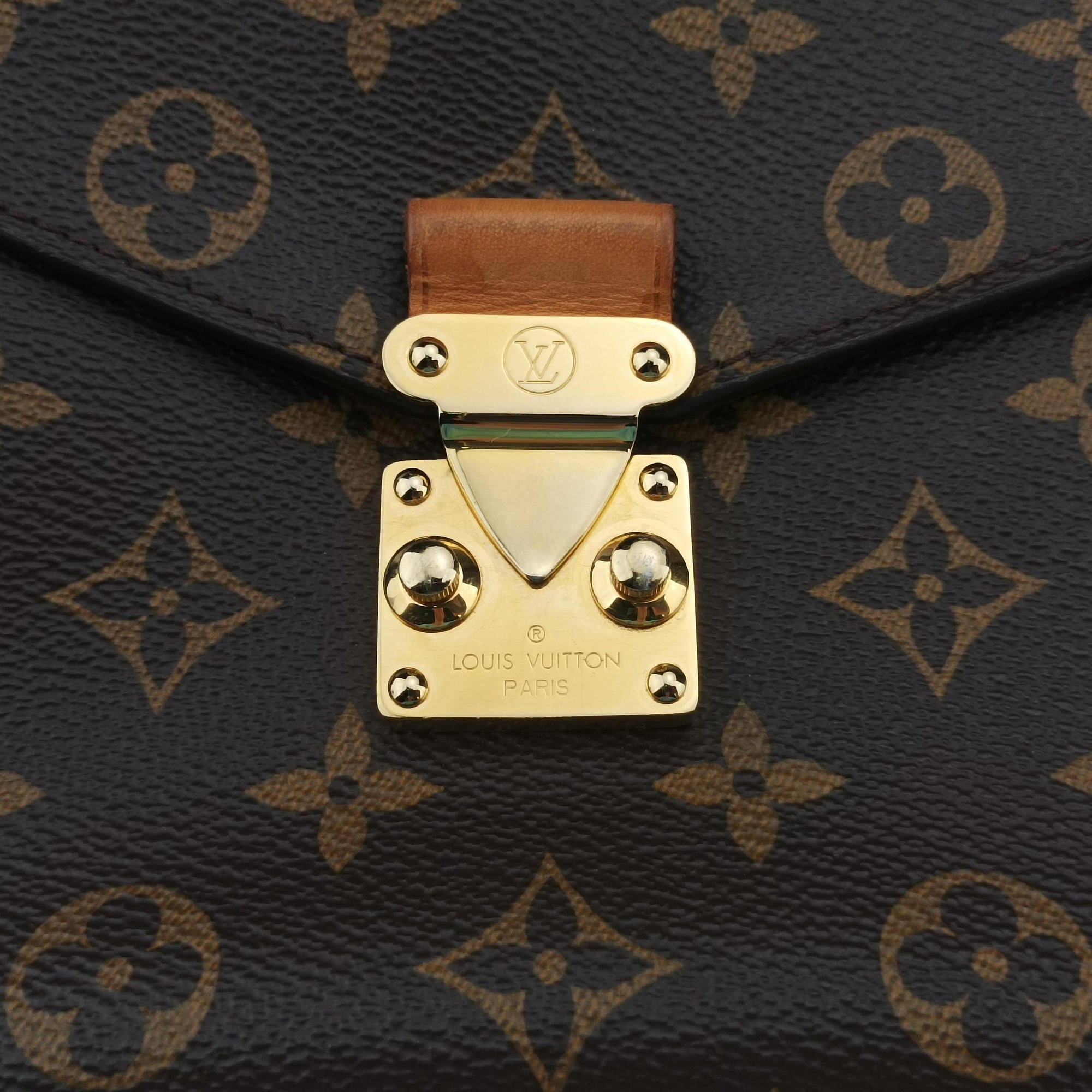Pre-owned Louis Vuitton Pochette Metis MM Brown Monogram Canvas M44875 shoulderbag | stylenewstar