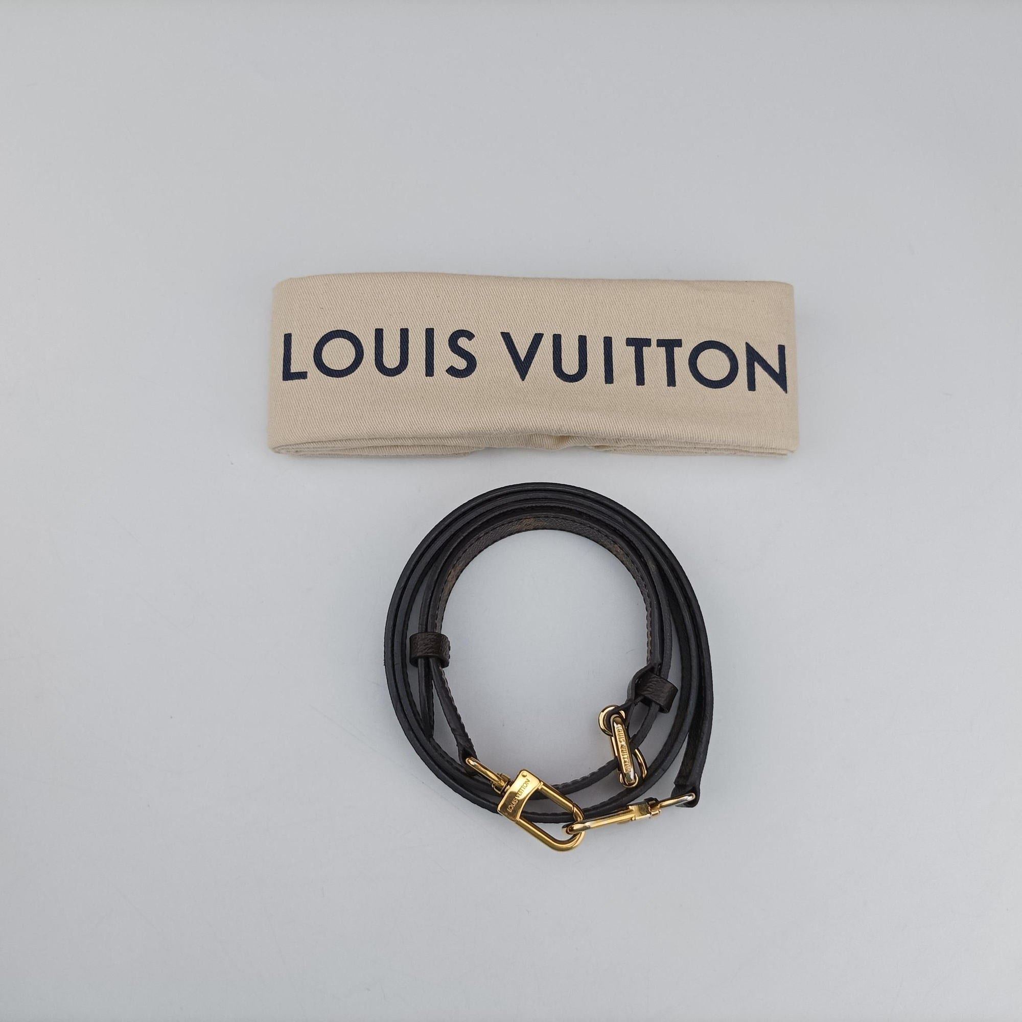 Pre-owned Louis Vuitton Pochette Metis MM Brown Monogram Canvas M44875 shoulderbag | stylenewstar